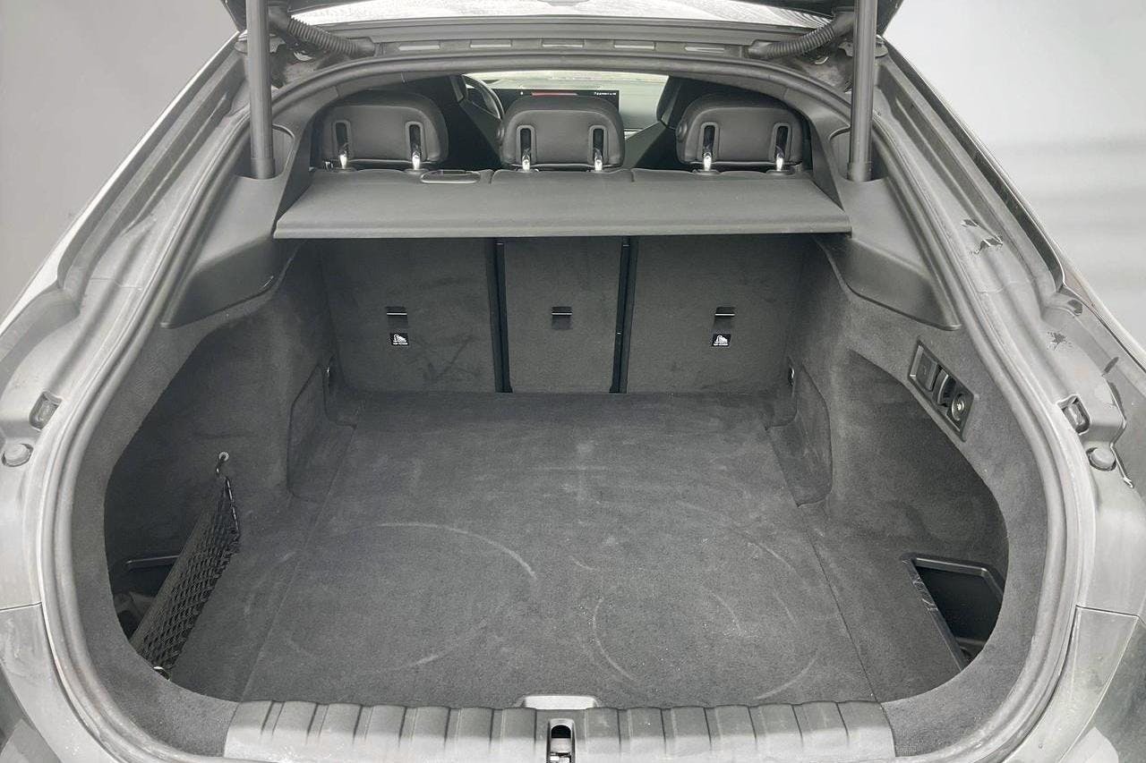 BMW i4 M50 xDrive, G26 (523hk) - 2 136 mil - Automat - svart - 2024