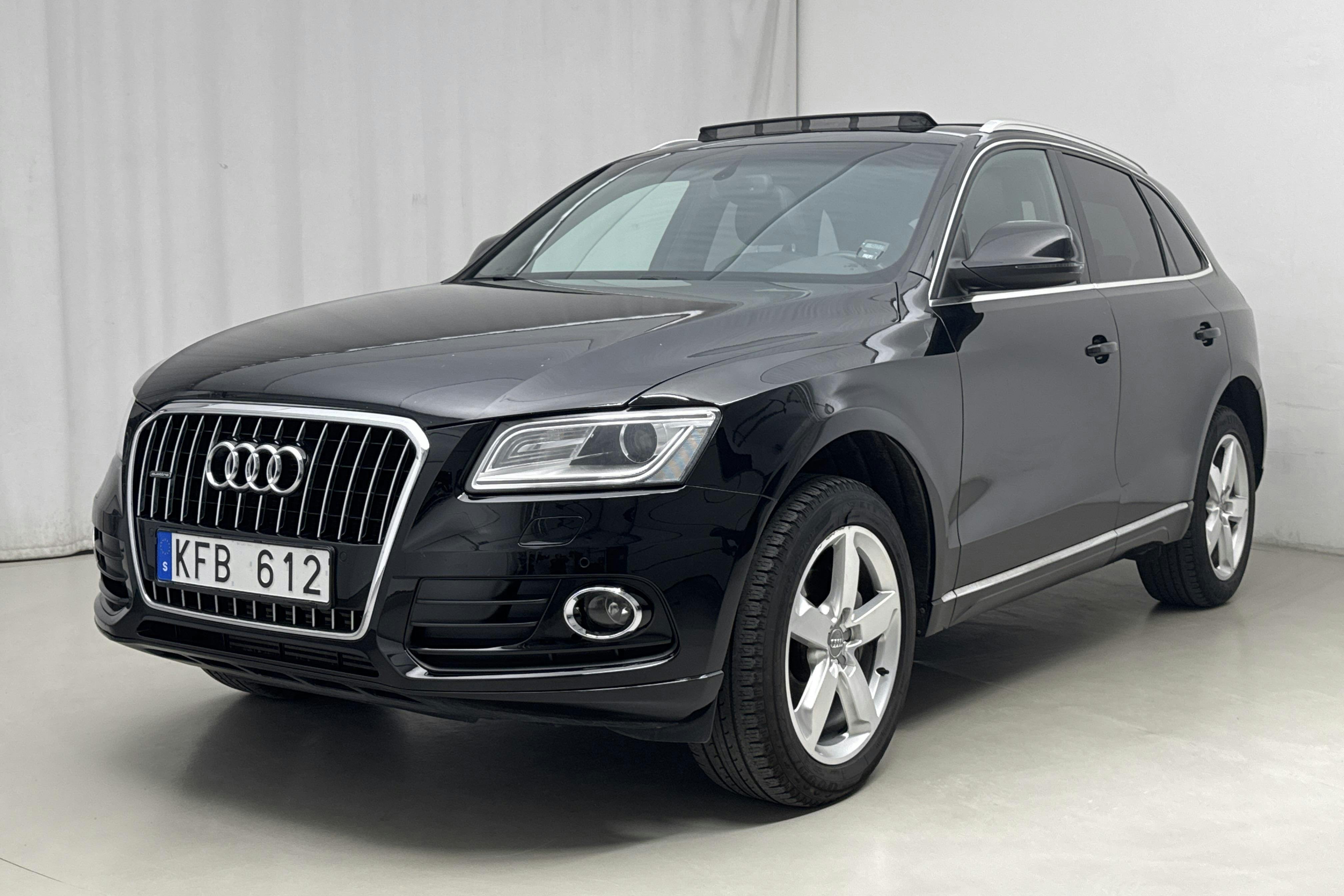 Audi Q5 2.0 TDI quattro (177hk) - 17 371 mil - Manuell - svart - 2014