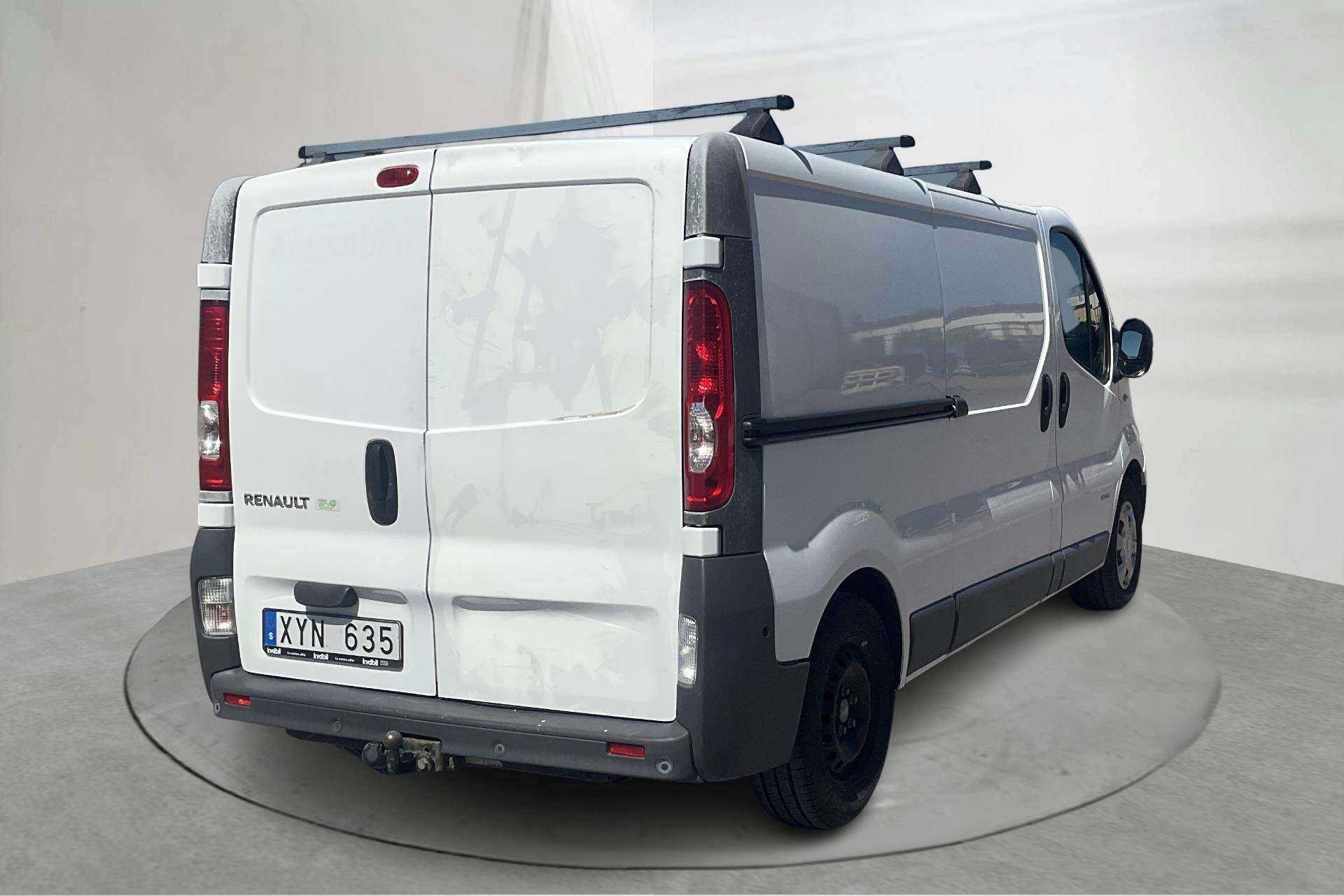 Renault Trafic 2.0 dCi Skåp (115hk) - 11 119 mil - Manuell - vit - 2013