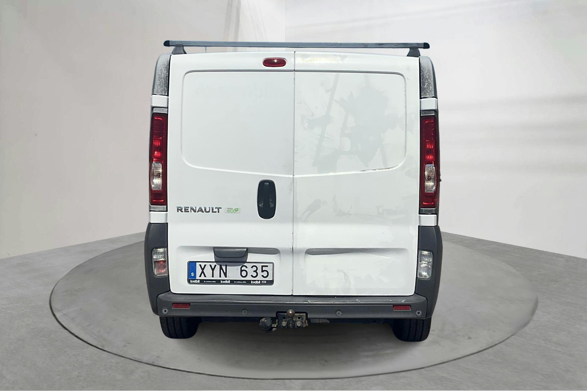 Renault Trafic 2.0 dCi Skåp (115hk) - 11 119 mil - Manuell - vit - 2013