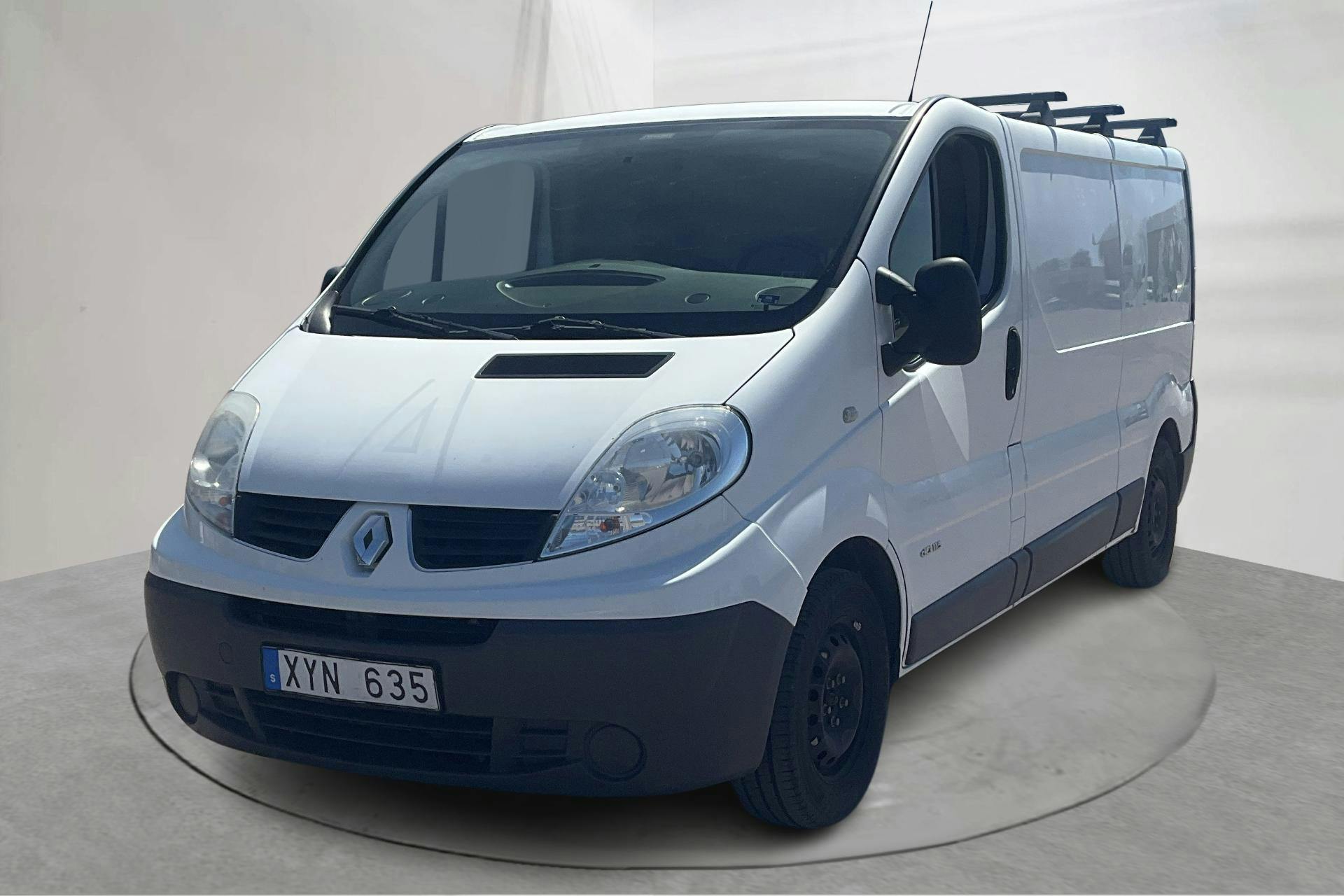 Presentationsfoto 1 av 16: Renault Trafic 2.0 dCi Skåp (115hk) - 11 119 mil - Manuell - vit - 2013