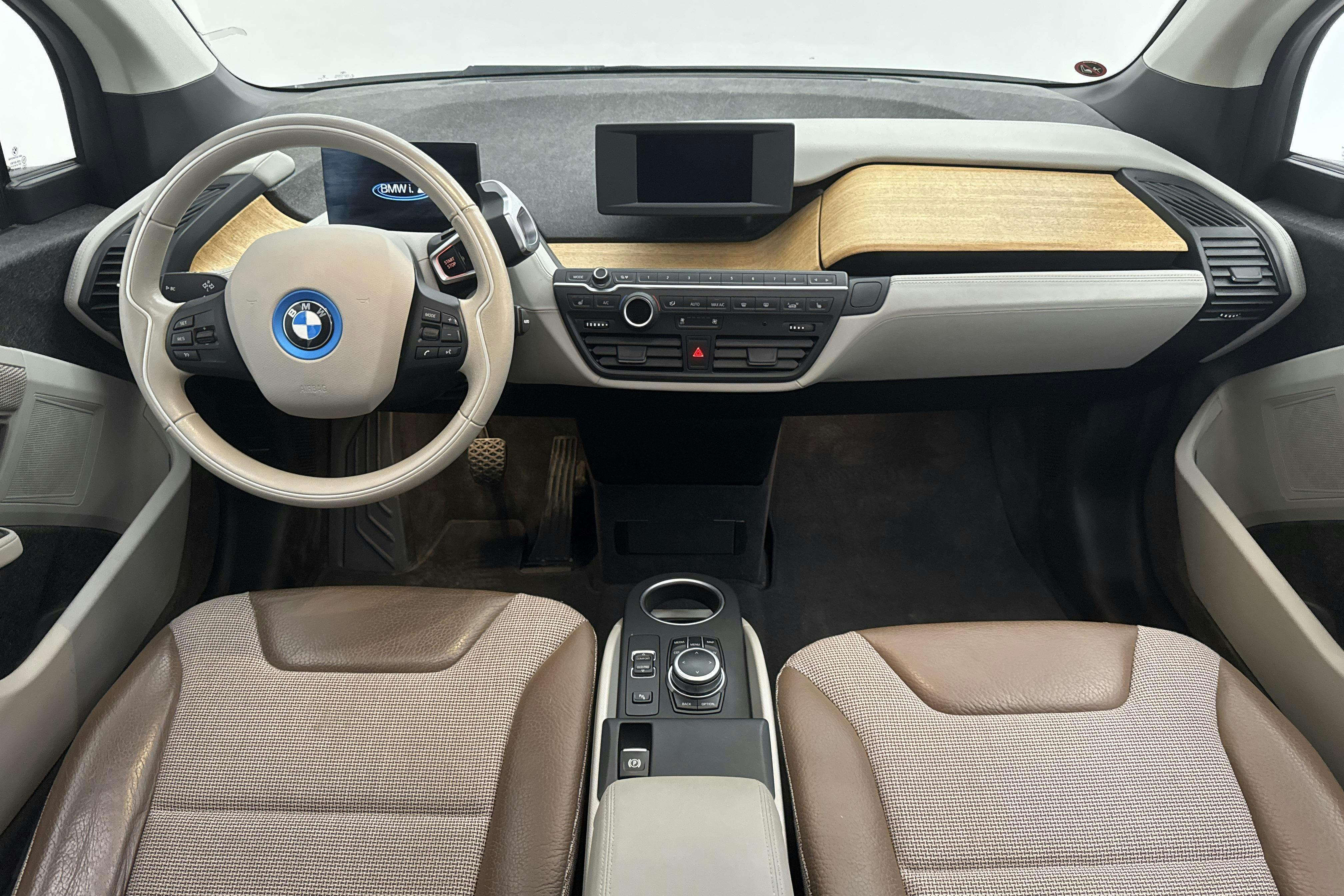 BMW i3 120Ah, I01 (170hk) - 8 649 mil - Automat - röd - 2019