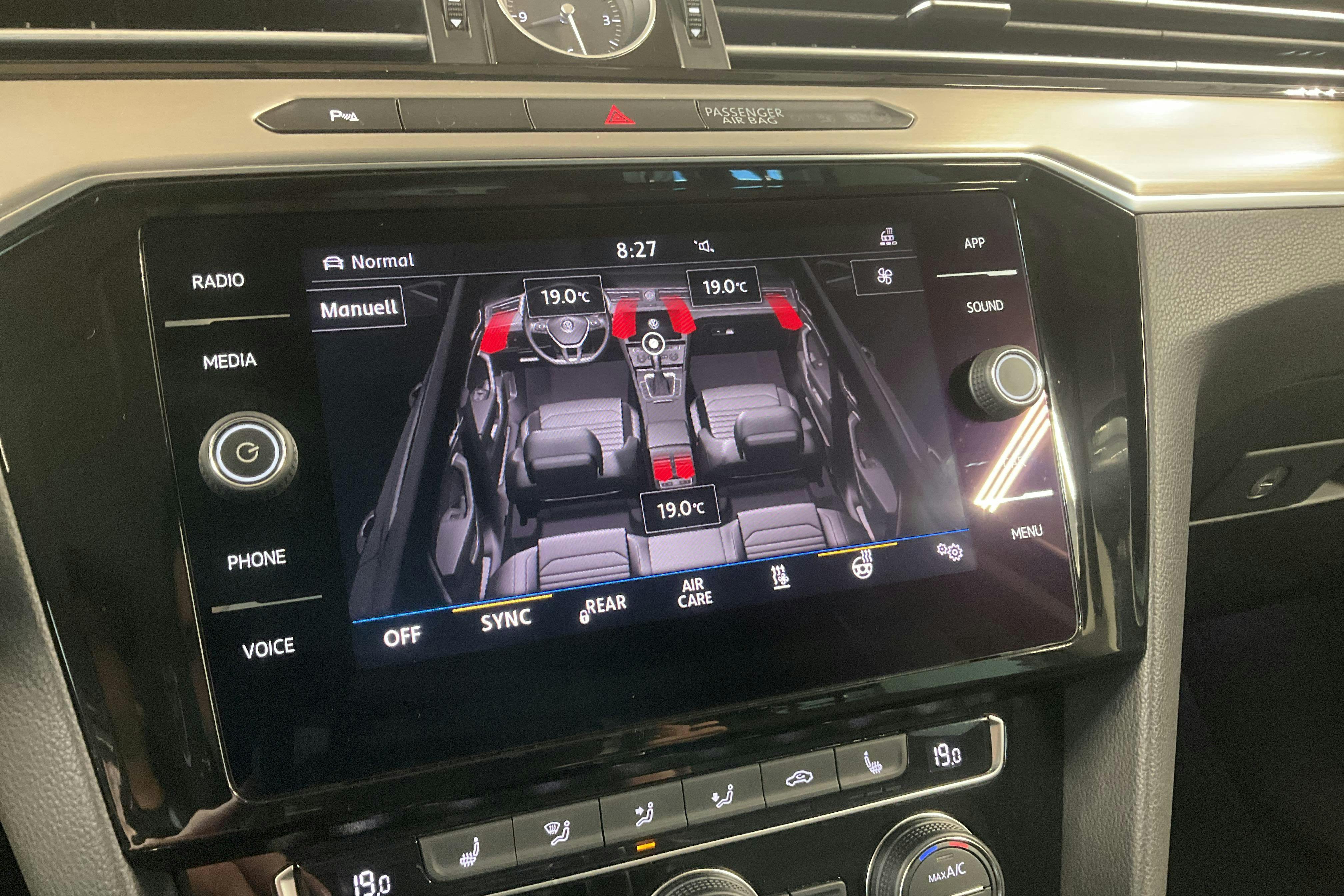 VW Passat 2.0 TDI Sportscombi 4MOTION (190hk) - 70 080 km - Automatic - Dark Blue - 2018