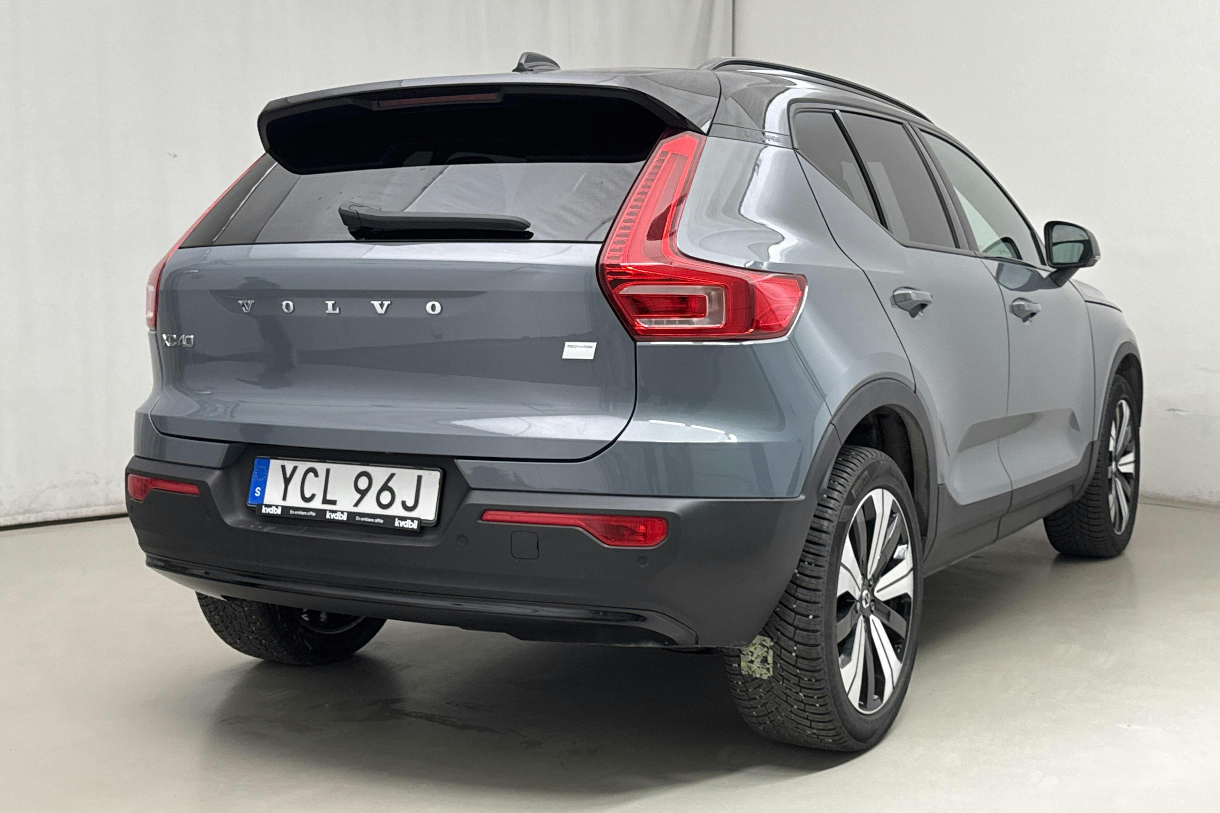 Volvo XC40 P6 Recharge (231hk) - 43 380 km - Automatic - gray - 2023