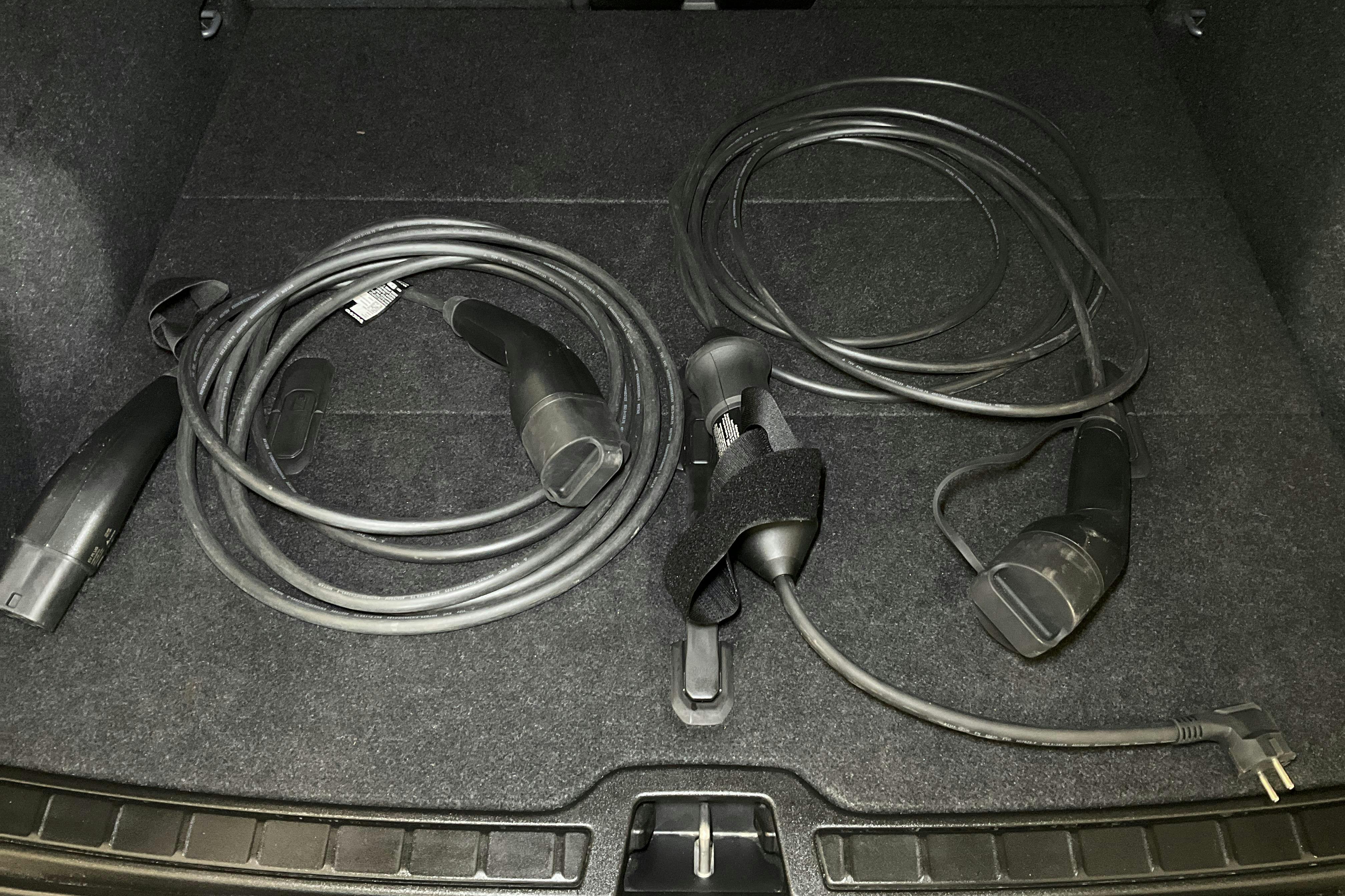 Volvo XC40 P6 Recharge (231hk) - 43 380 km - Automatic - gray - 2023