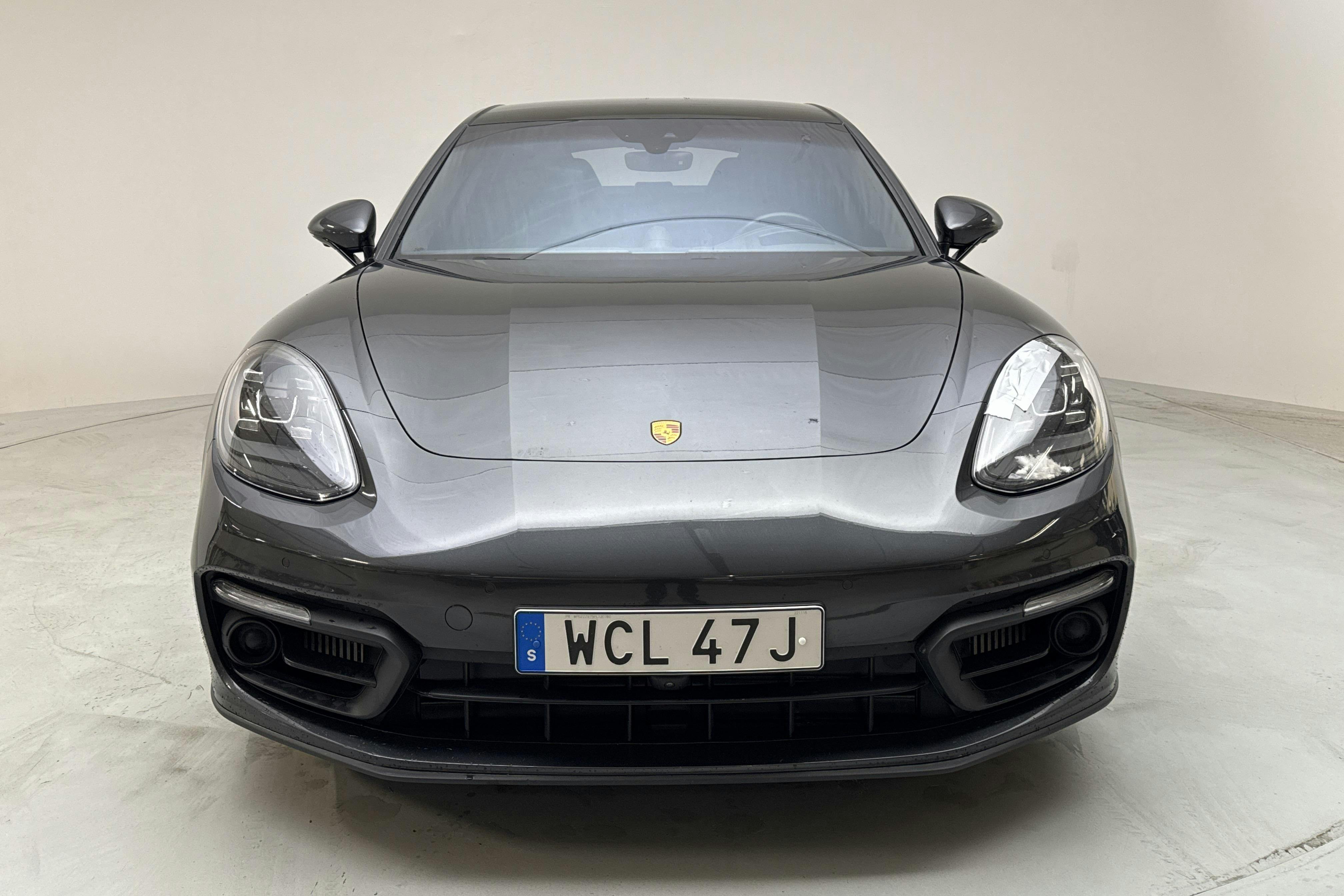 Porsche Panamera 4 E-hybrid (462hk) - 64 990 km - Automaatne - hall - 2023