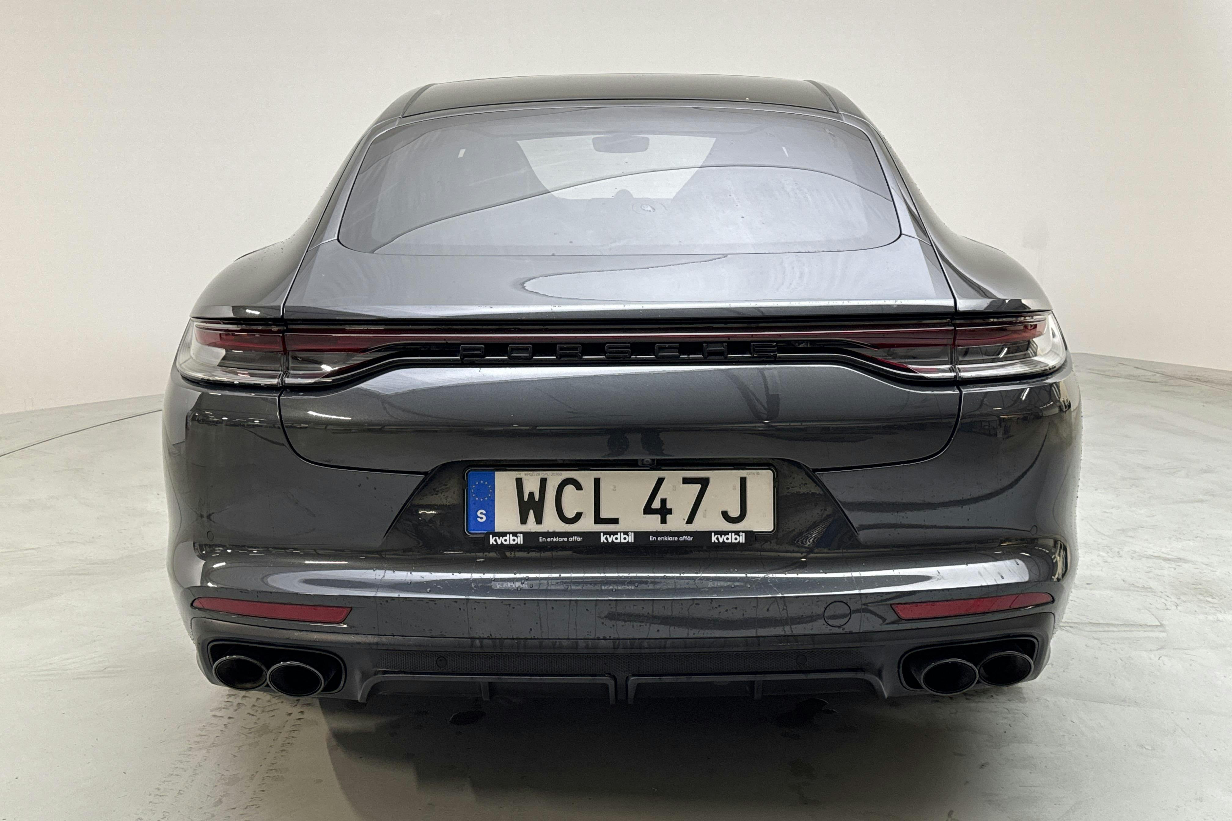 Porsche Panamera 4 E-hybrid (462hk) - 64 990 km - Automaatne - hall - 2023