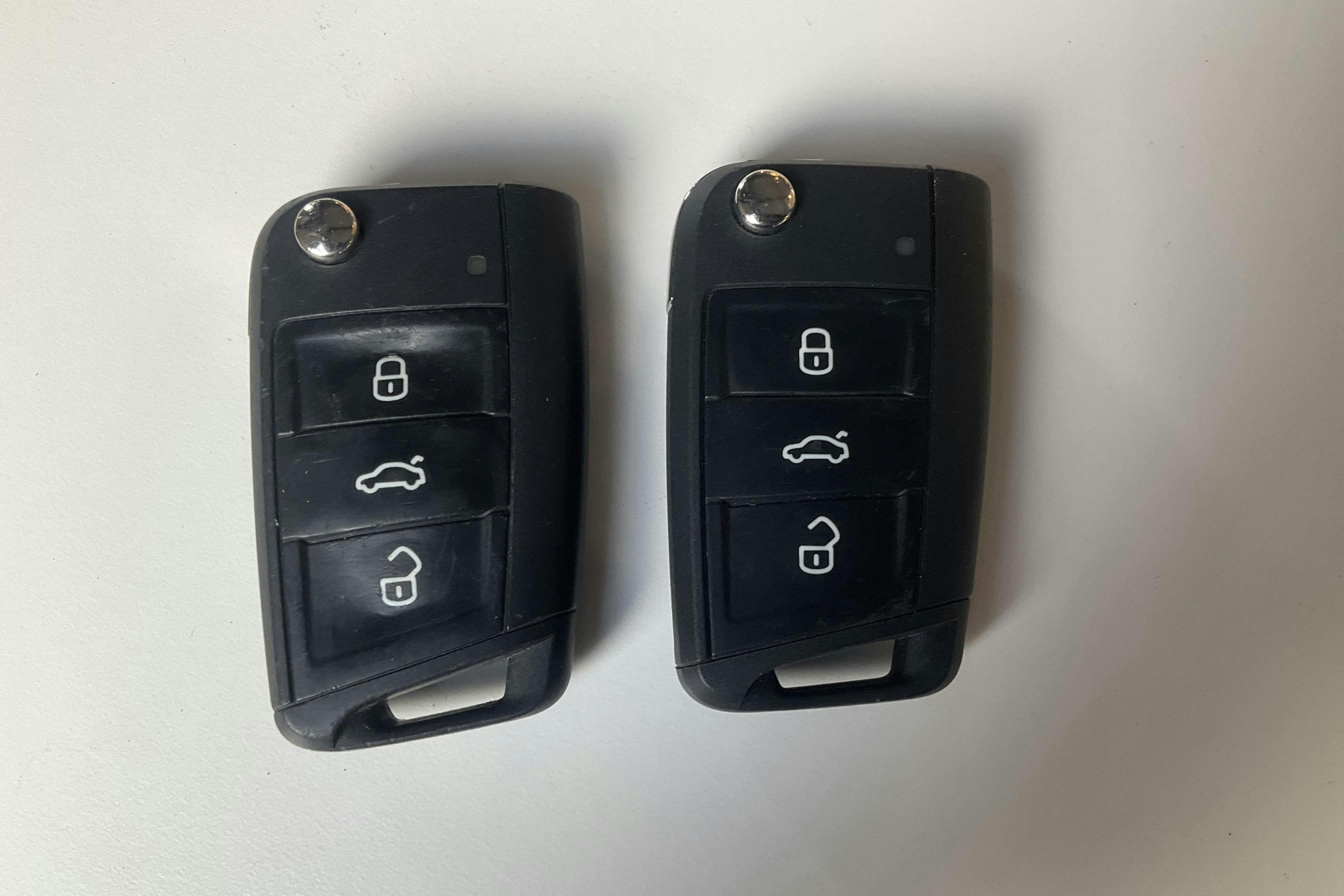 Seat Leon 1.5 TGI 5dr (130hk) - 7 109 mil - Manuell - vit - 2019