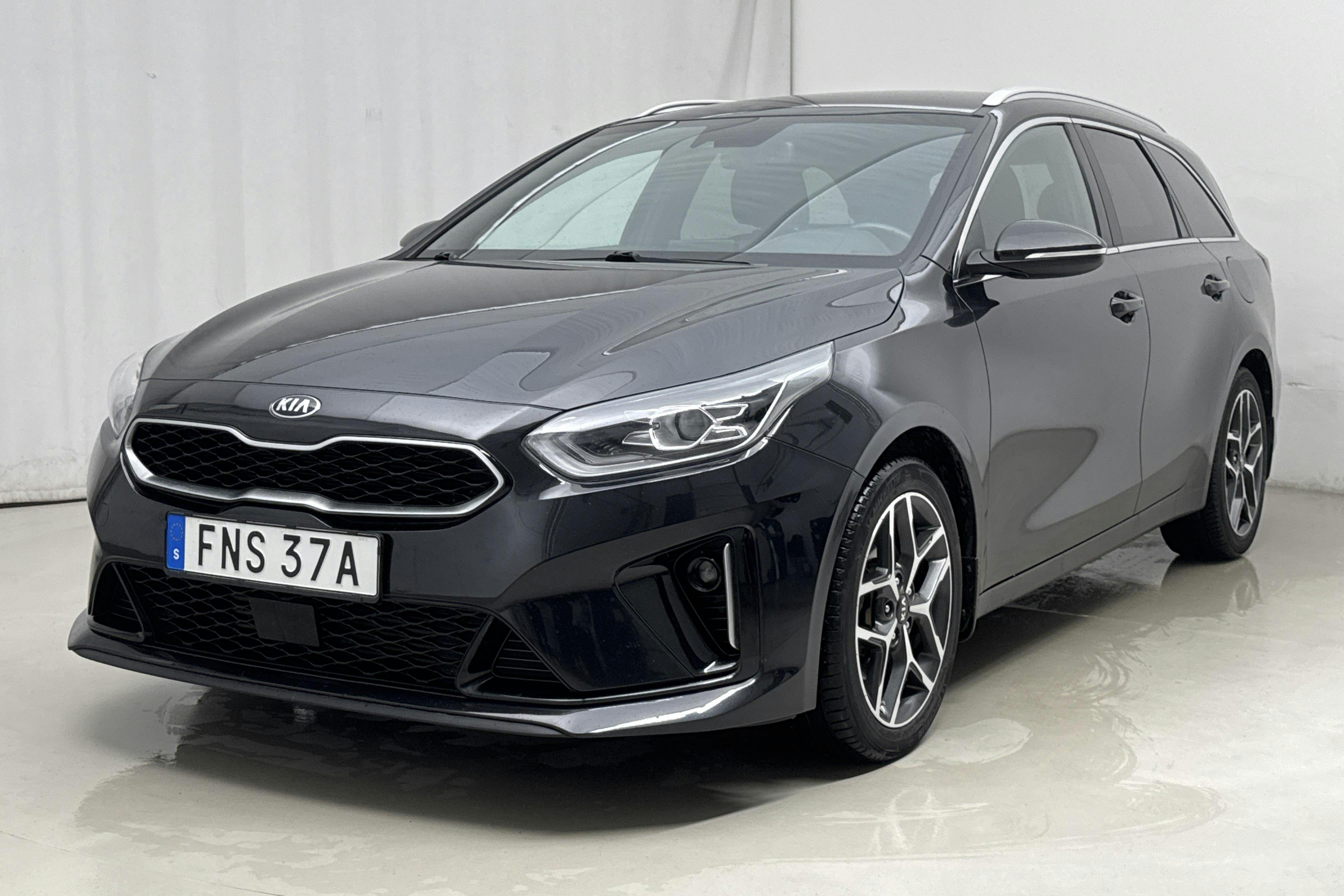 KIA Ceed 1.4 T-GDi SW (140hk) - 11 267 mil - Automat - svart - 2019