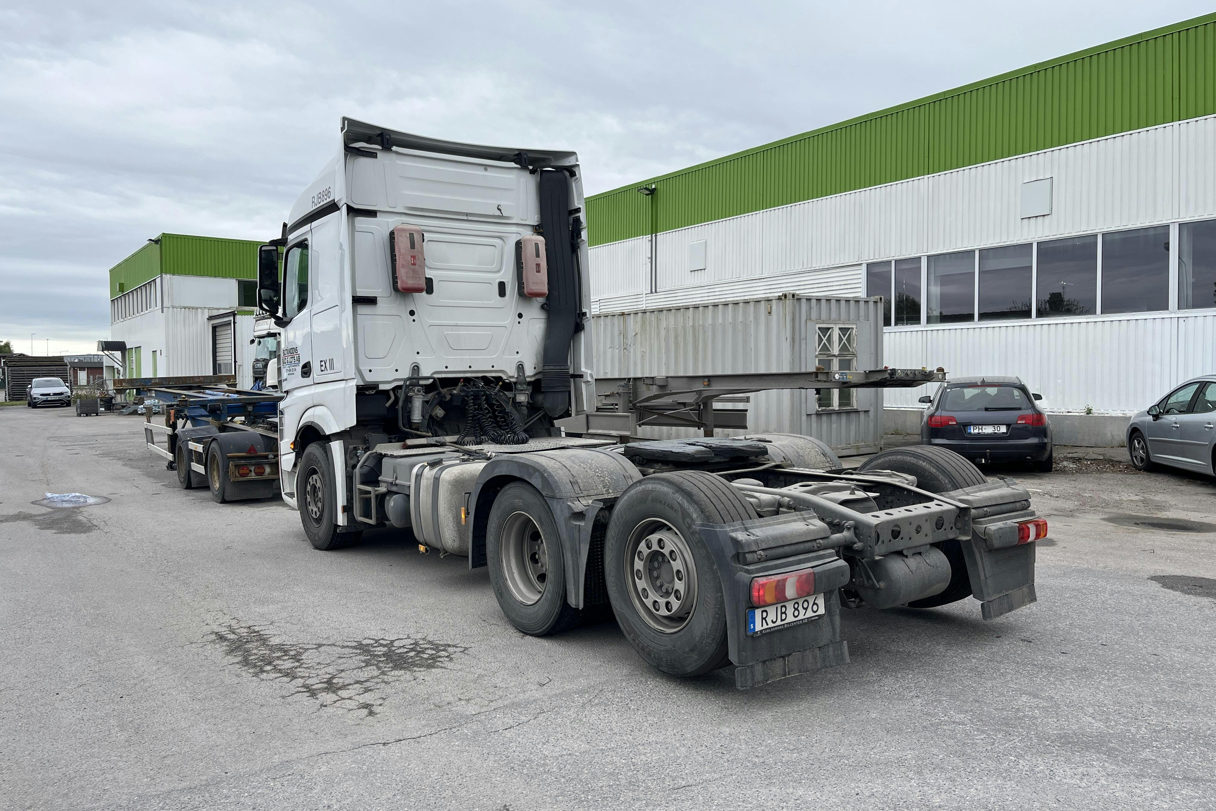 Mercedes Actros - 590 323 km - Automat - vit - 2018