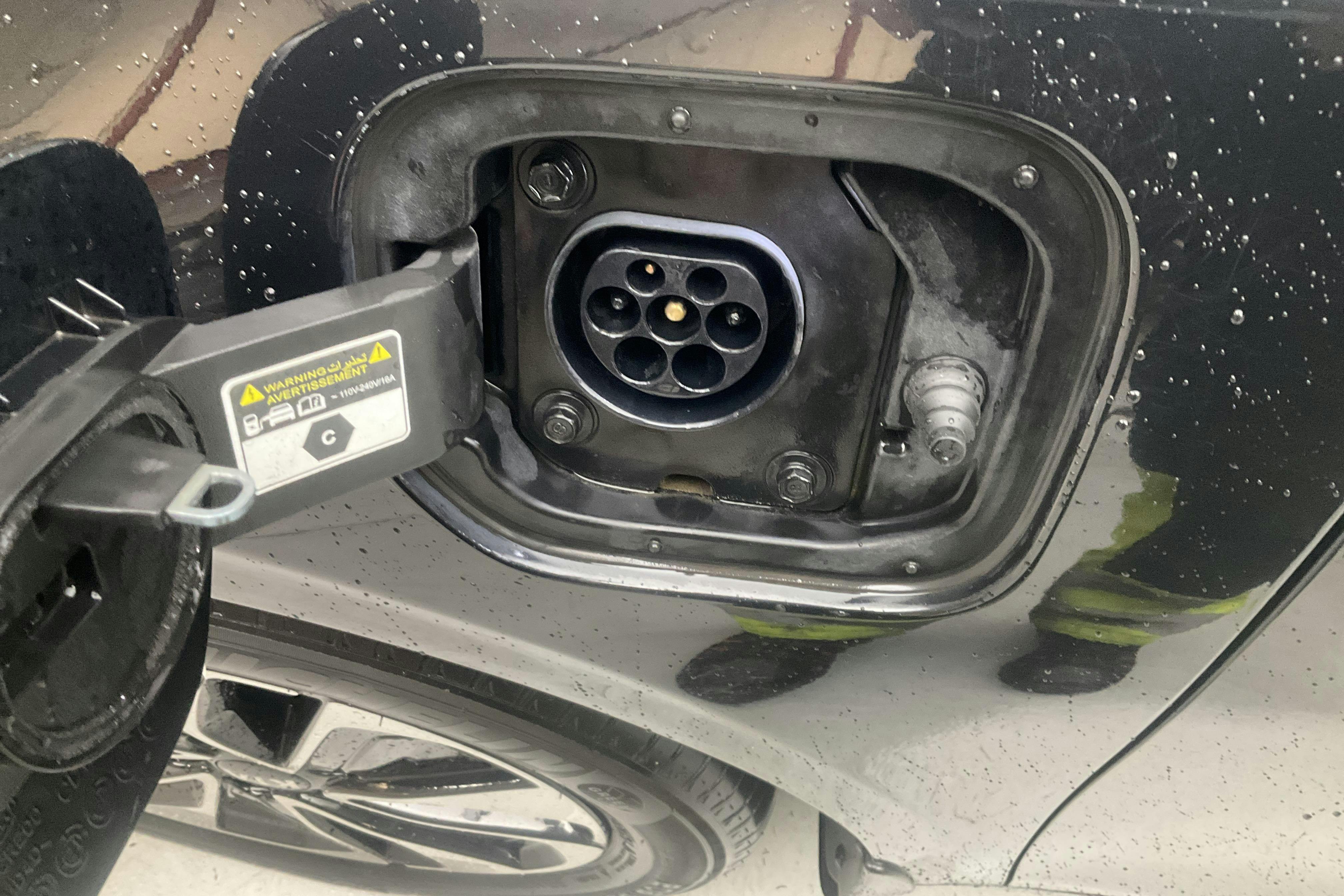 KIA Ceed 1.6 Plug-in Hybrid SW (141hk) - 9 088 mil - Automat - svart - 2021