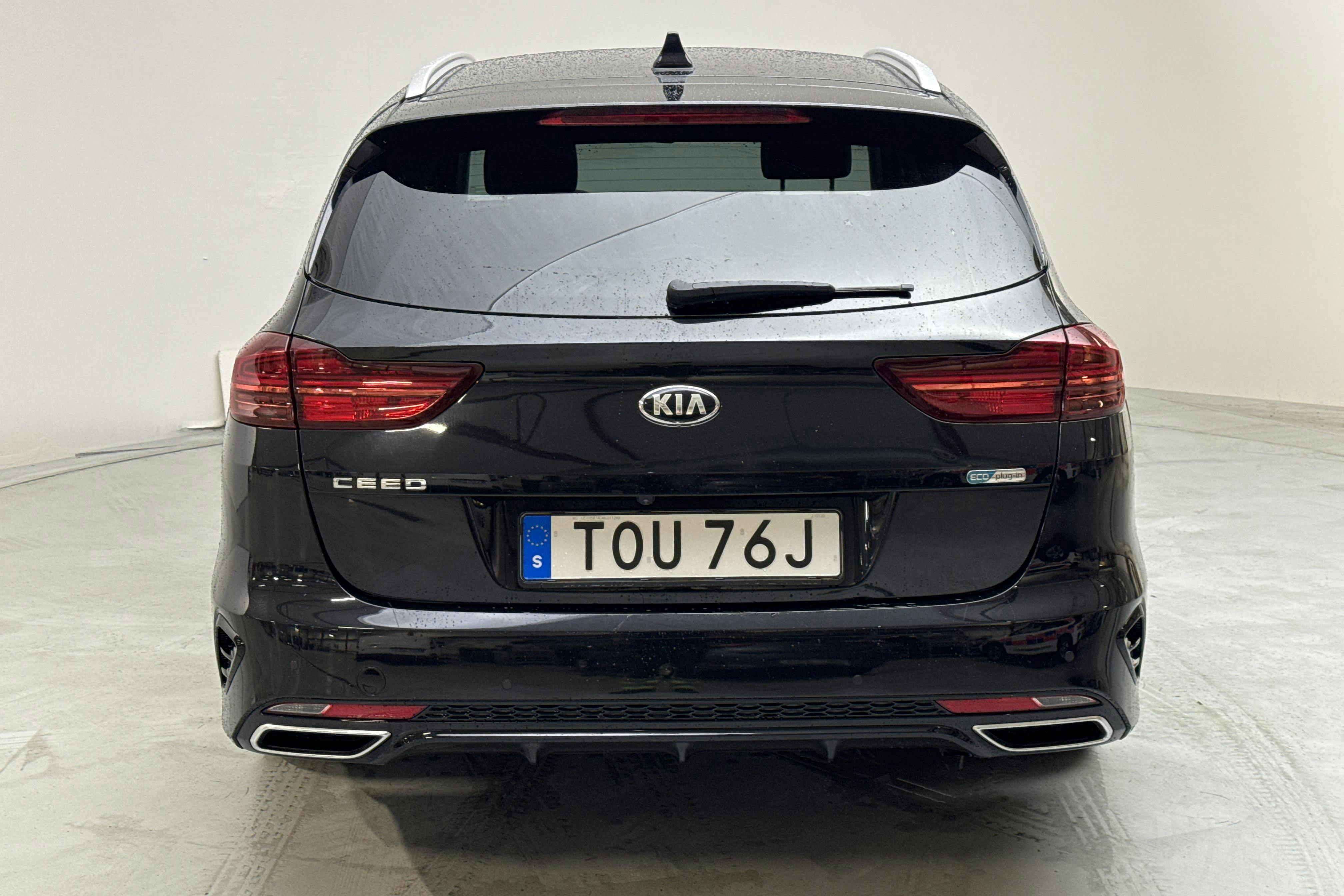 KIA Ceed 1.6 Plug-in Hybrid SW (141hk) - 9 088 mil - Automat - svart - 2021