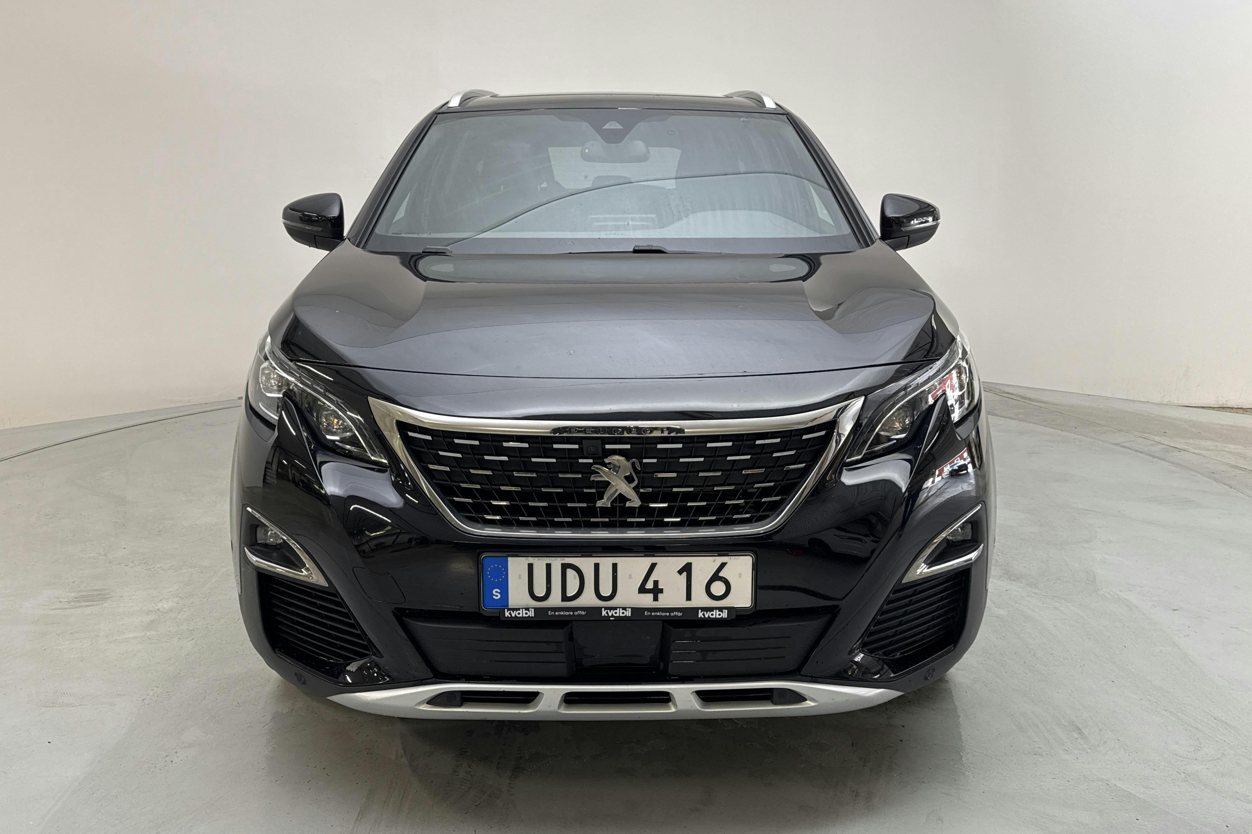 Peugeot 5008 1.6 PureTech (180hk) - 6 340 mil - Automat - svart - 2019