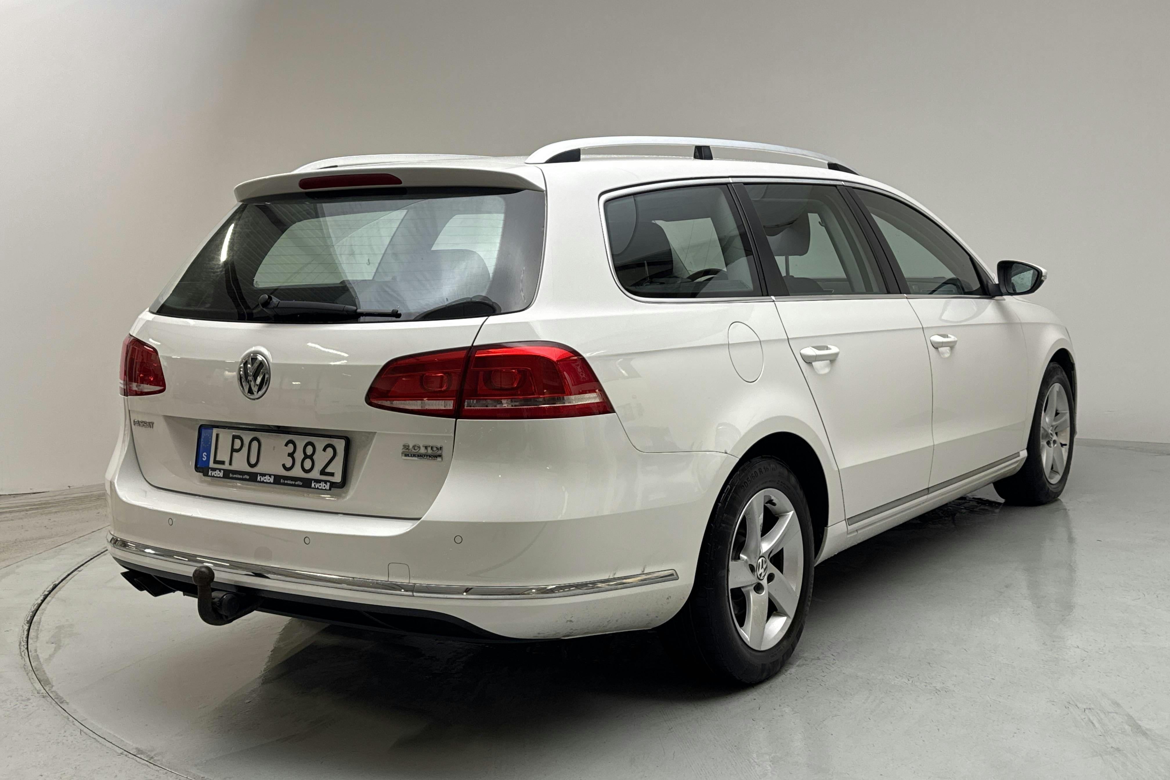 VW Passat 2.0 TDI BlueMotion Technology Variant (140hk) - 18 263 mil - Manuell - vit - 2013