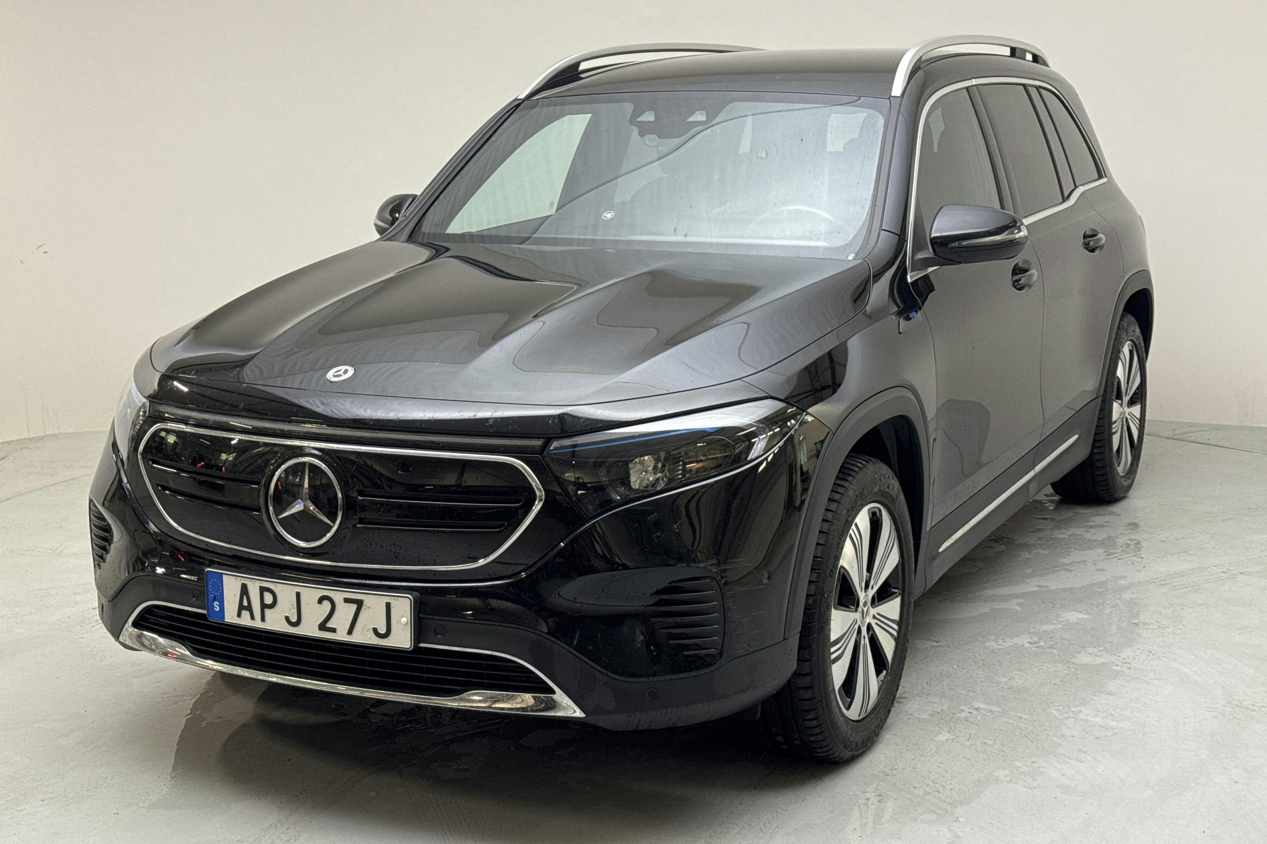 Mercedes EQB 300 4MATIC X243 (228hk) - 114 040 km - Automatyczna - czarny - 2023