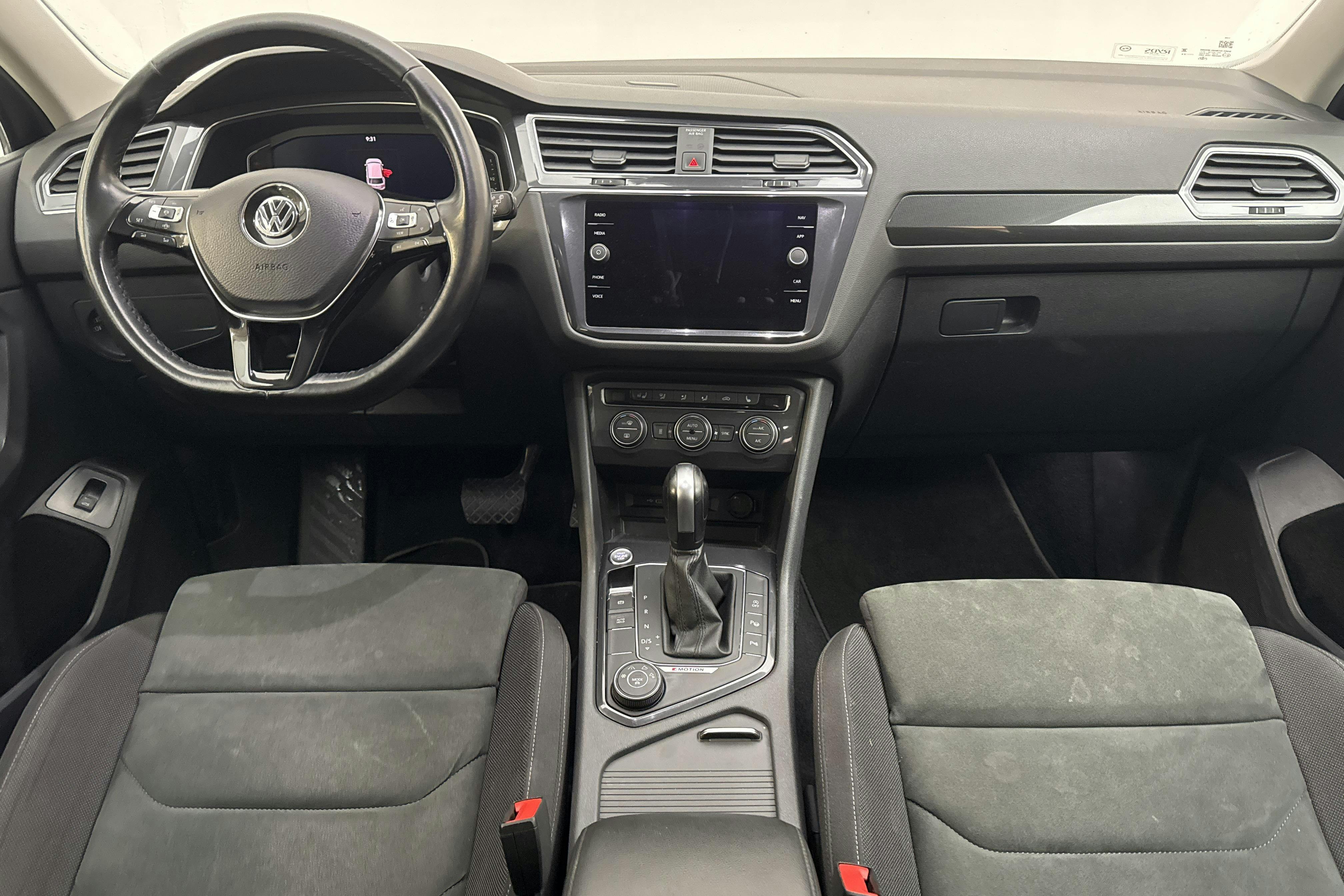 VW Tiguan Allspace 2.0 TDI 4MOTION (200hk) - 19 955 mil - Automat - Dark Grey - 2021