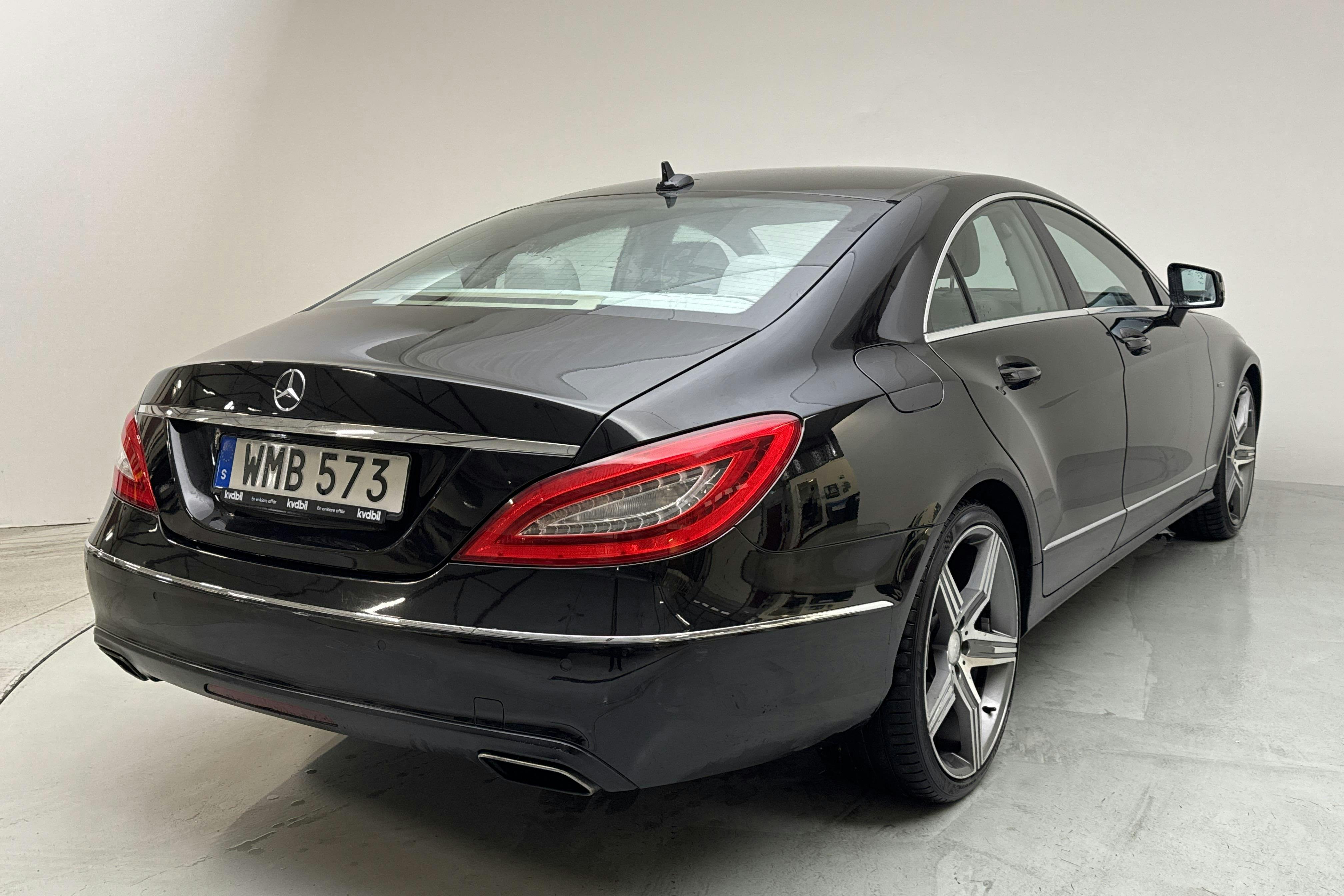 Mercedes CLS 350 CDI (265hk) - 21 638 mil - Automat - svart - 2011