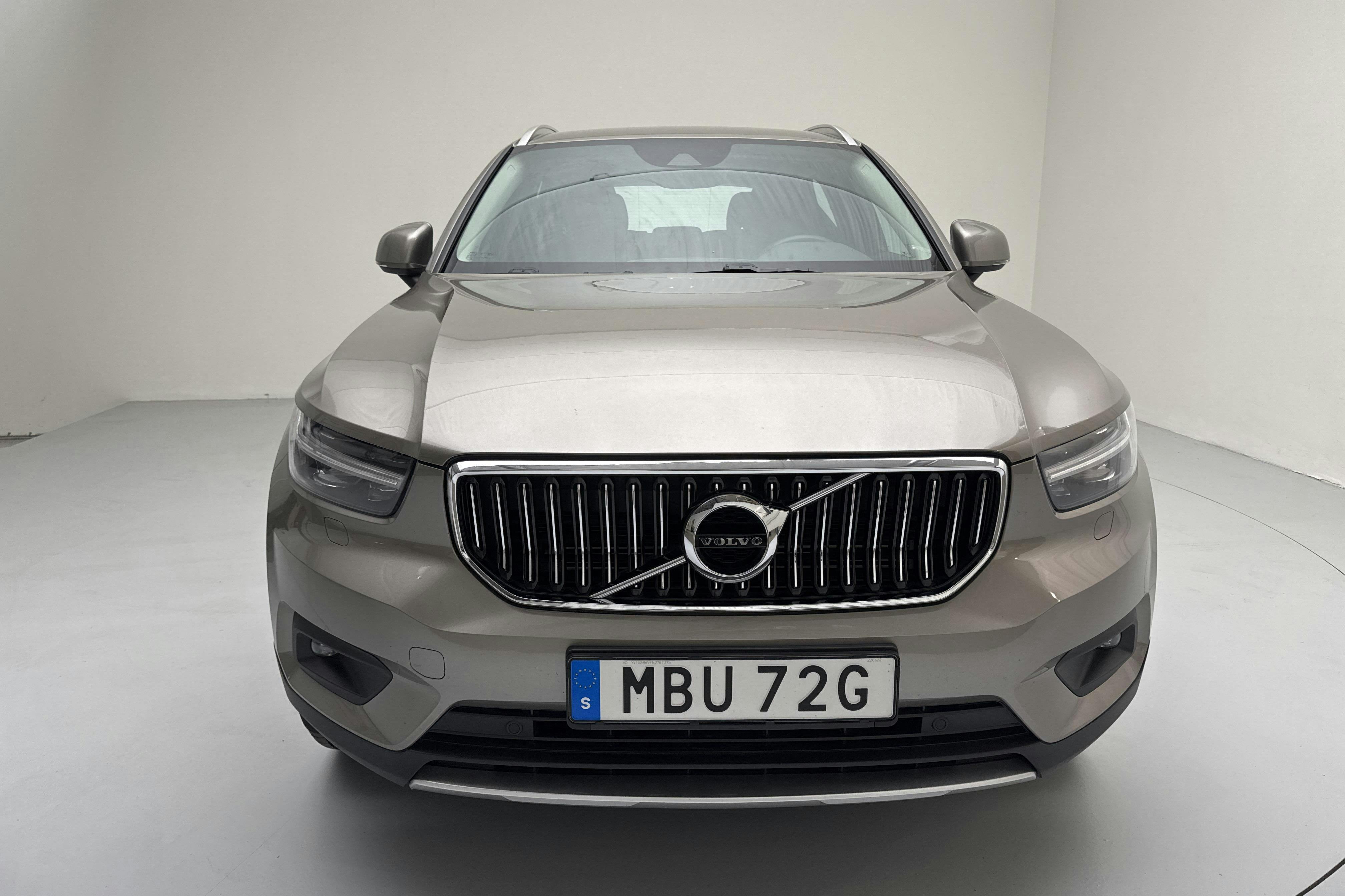 Volvo XC40 T4 2WD Twin Engine (211hk) - 78 240 km - Automatic - gray - 2022