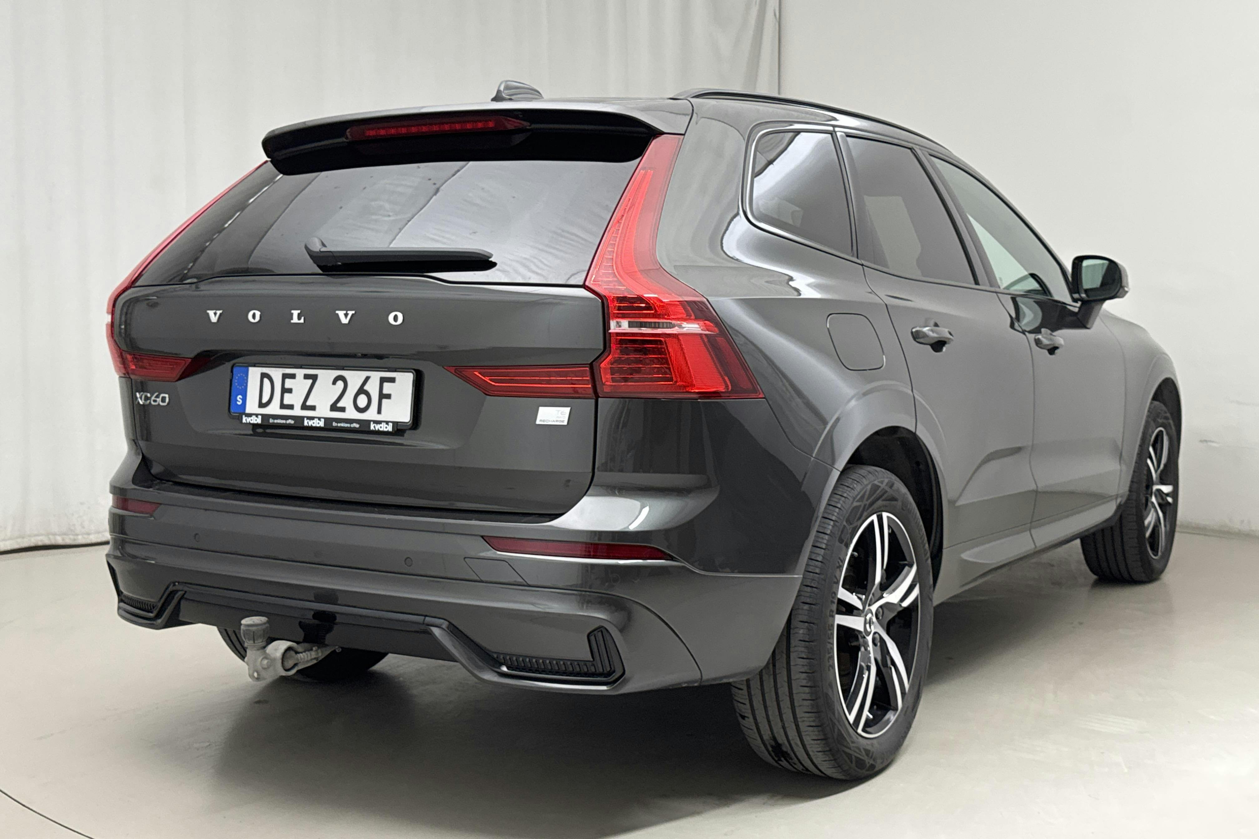 Volvo XC60 T6 AWD Recharge (350hk) - 72 730 km - Automaatne - Dark Grey - 2022