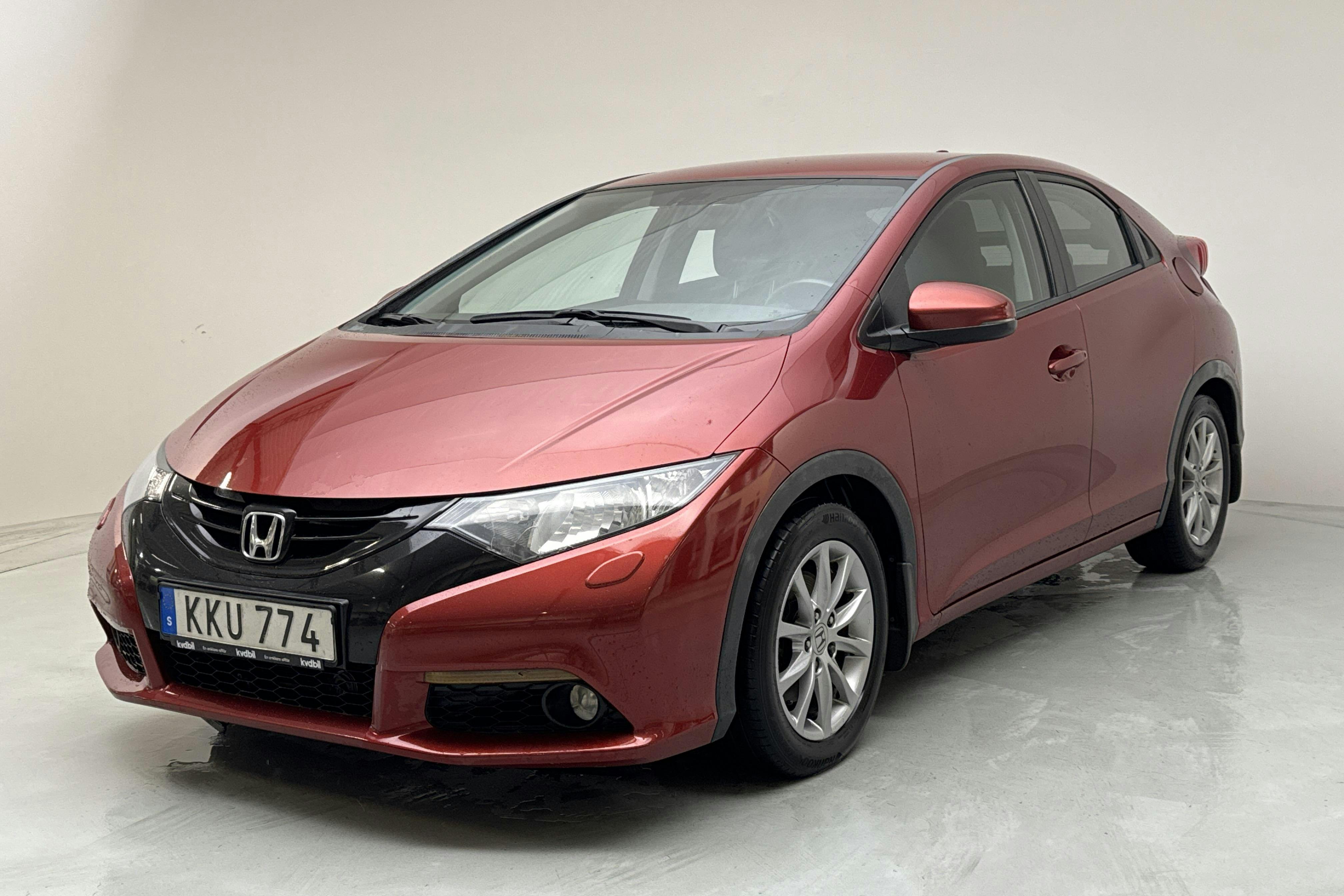Honda Civic 1.6 i-DTEC 5dr (120hk) - 235 860 km - Manual - red - 2014