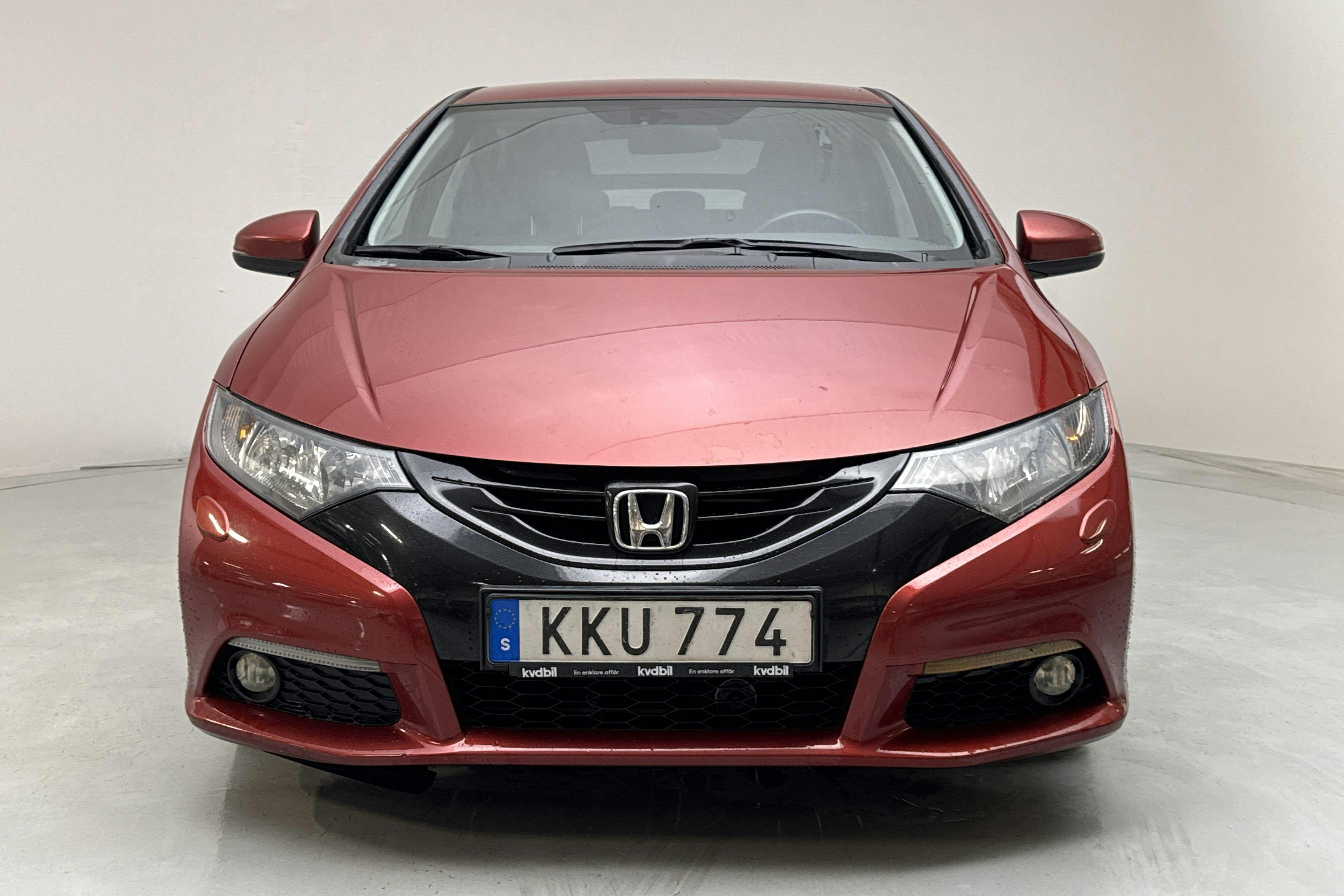 Honda Civic 1.6 i-DTEC 5dr (120hk) - 235 860 km - Manual - red - 2014