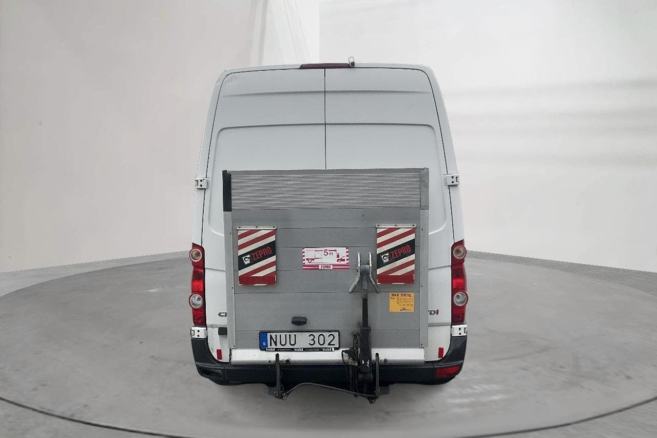 VW Crafter 35 2.0 TDI Skåp (136hk) - 205 540 km - Käsitsi - valge - 2012