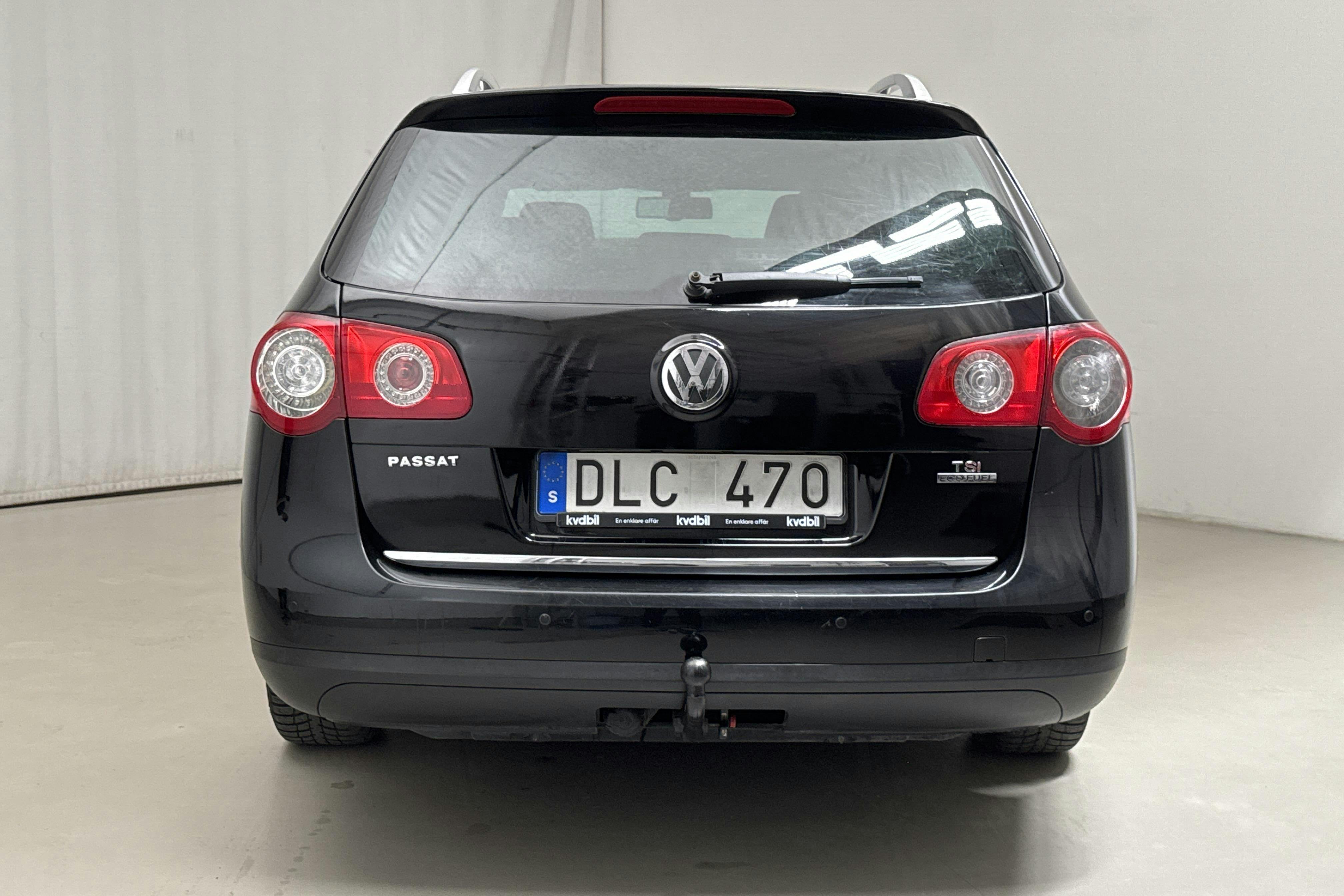 VW Passat 1.4 TSI EcoFuel Variant (150hk) - 187 480 km - Automatic - black - 2010