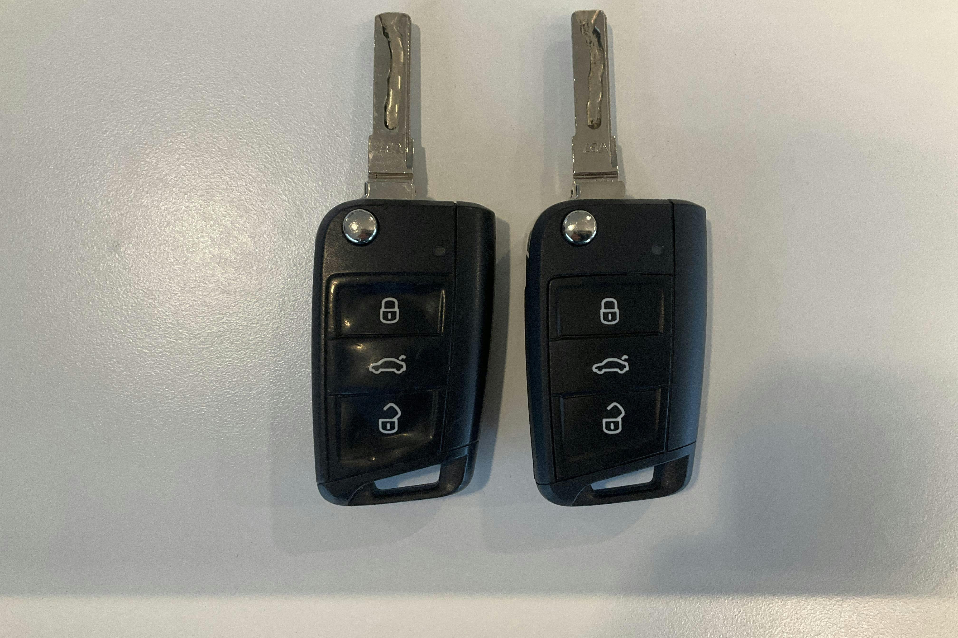VW Golf VII 2.0 TDI 5dr 4MOTION (150hk) - 16 622 mil - Manuell - röd - 2018