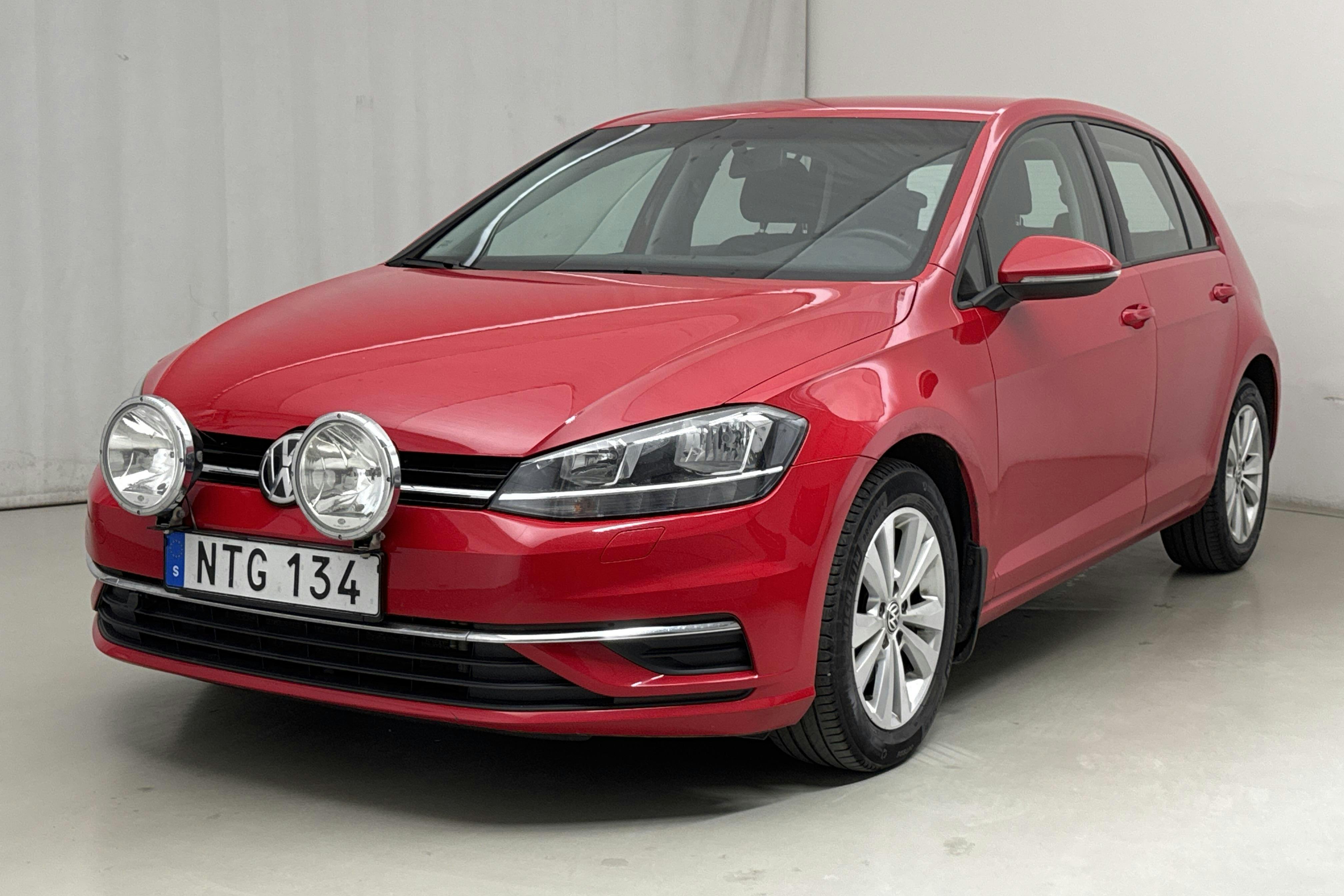 VW Golf VII 2.0 TDI 5dr 4MOTION (150hk) - 16 622 mil - Manuell - röd - 2018