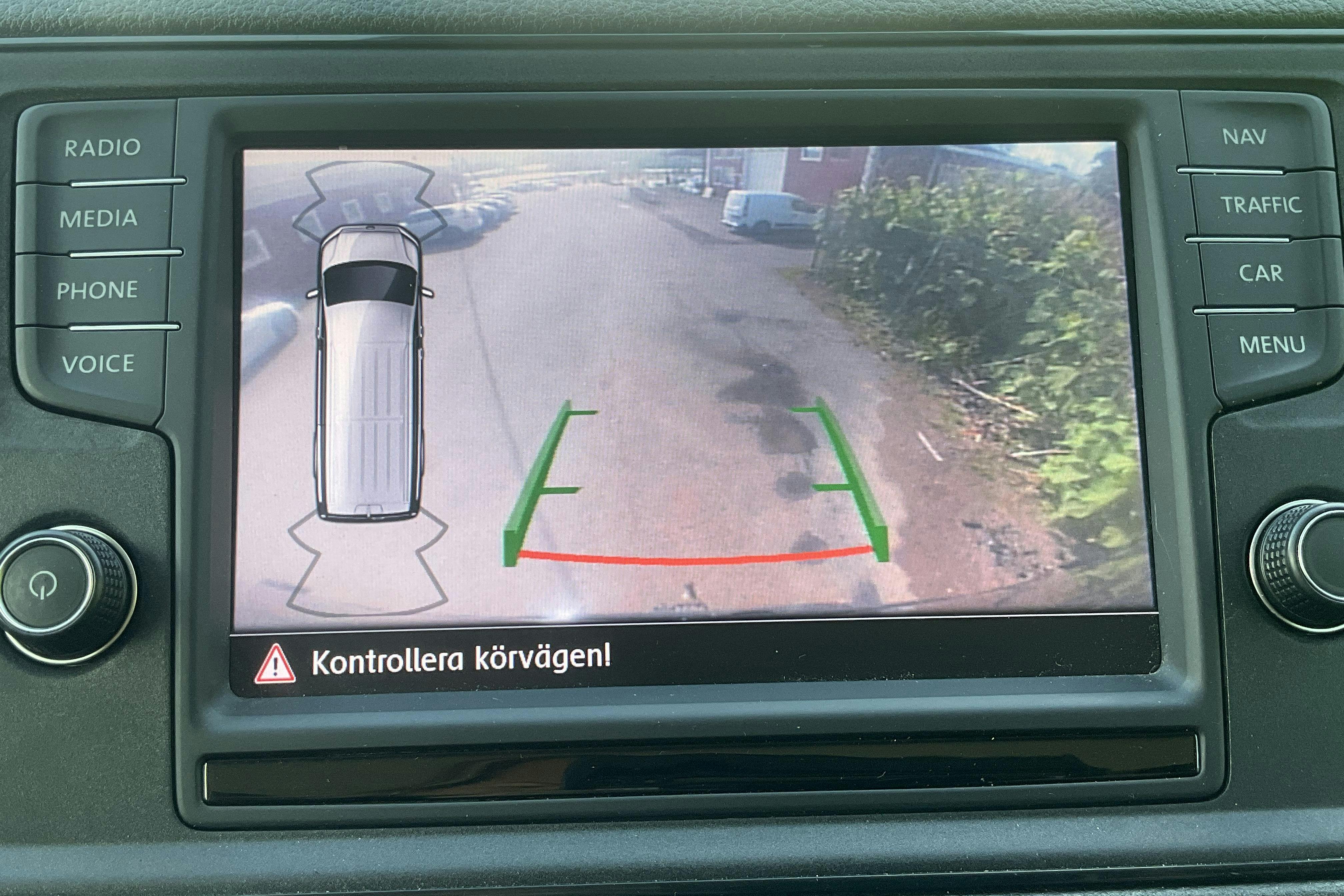 VW Crafter 35 2.0 TDI Skåp 4Motion (177hk) - 214 330 km - Automatic - black - 2020