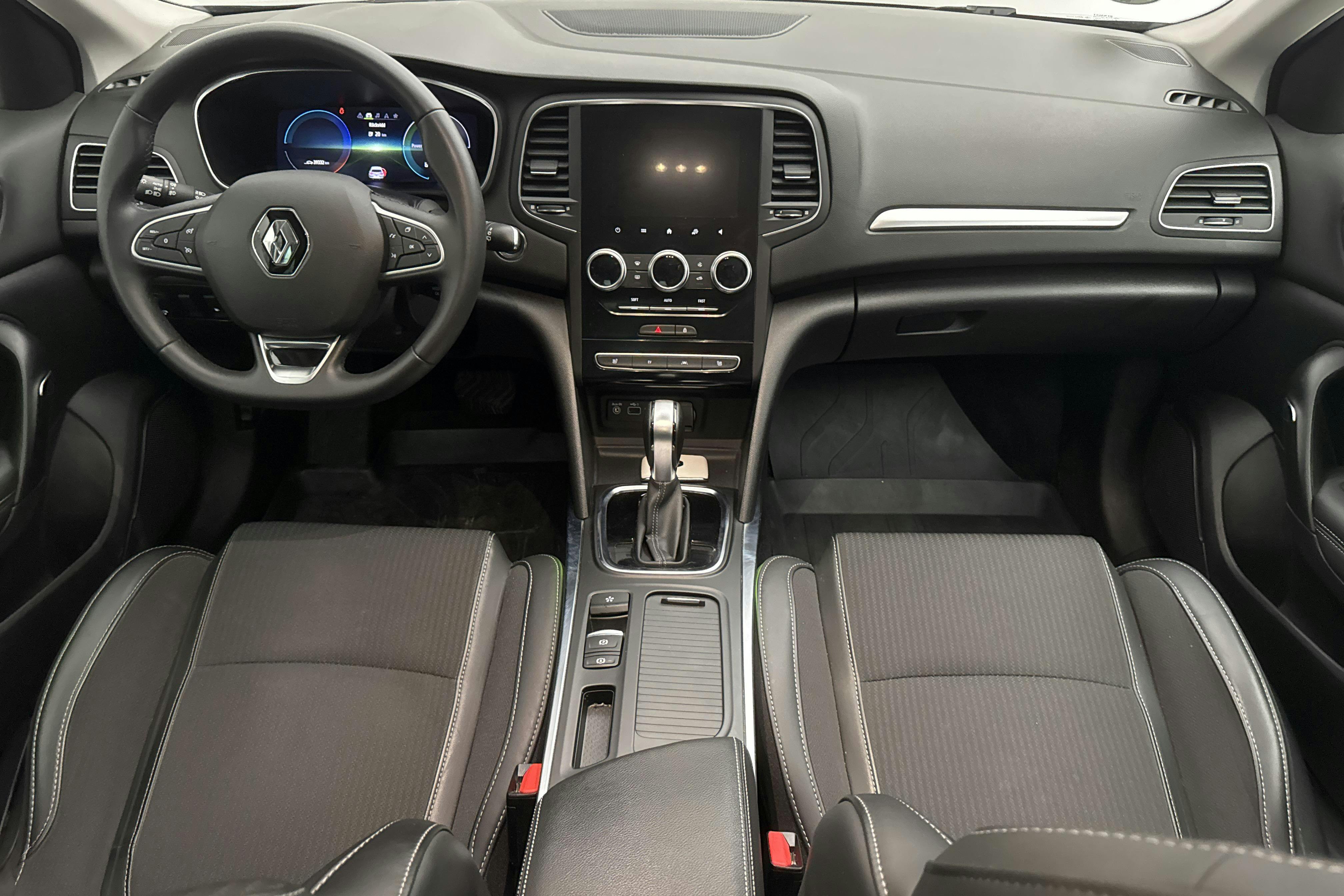 Renault Mégane 1.6 E-TECH (160hk) - 39 340 km - Automaatne - hall - 2022