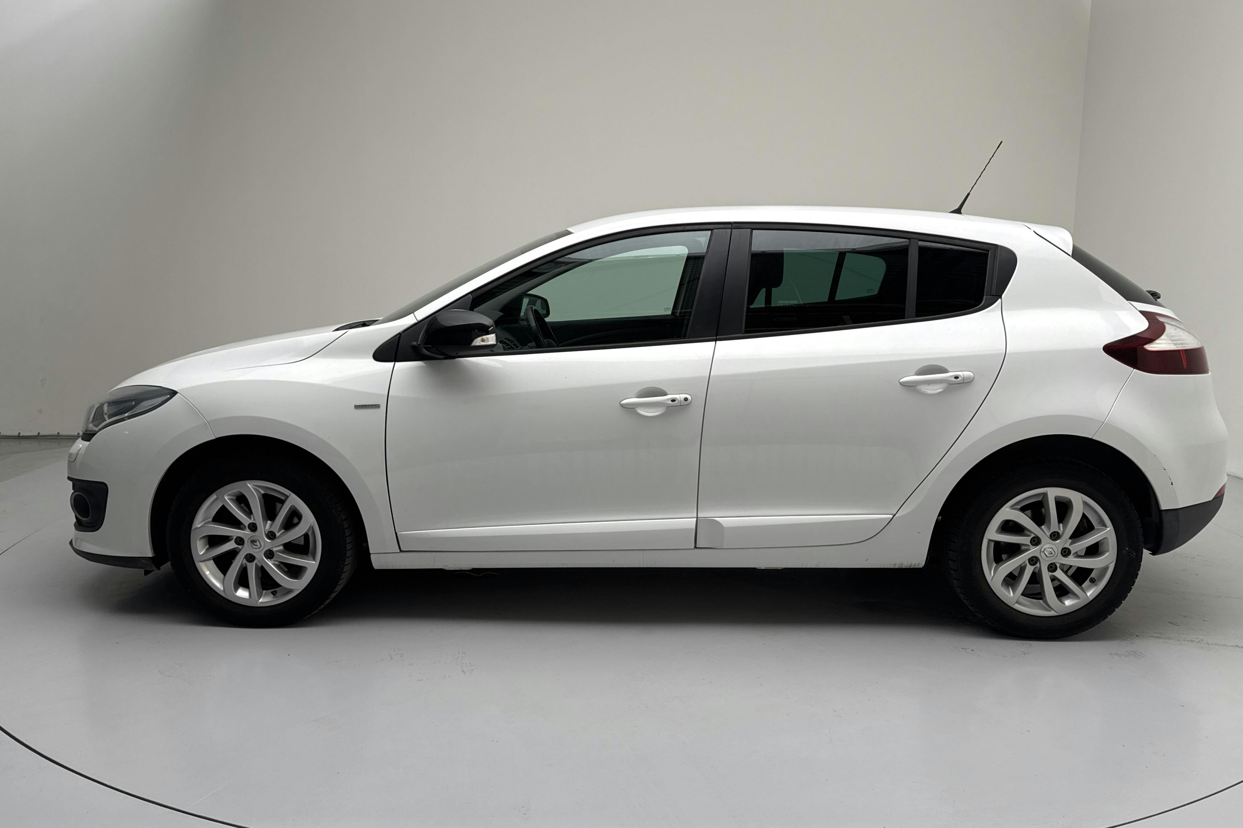 Renault Mégane Phas III 1.5 dCi 5dr (110hk) - 99 660 km - Manual - white - 2016