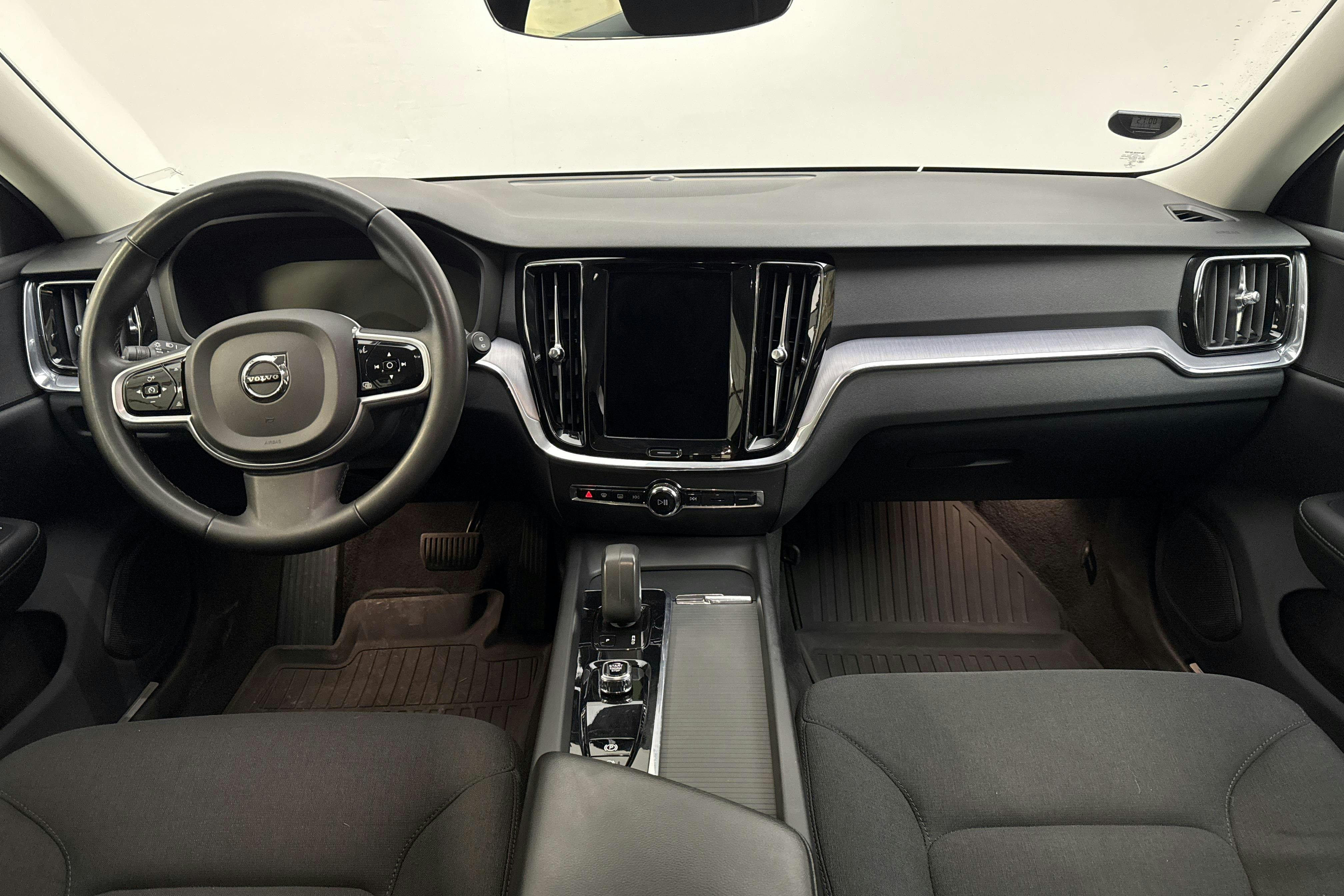 Volvo V60 B4 Cross Country AWD Mildhybrid, Diesel (197hk) - 155 530 km - Automatic - white - 2022