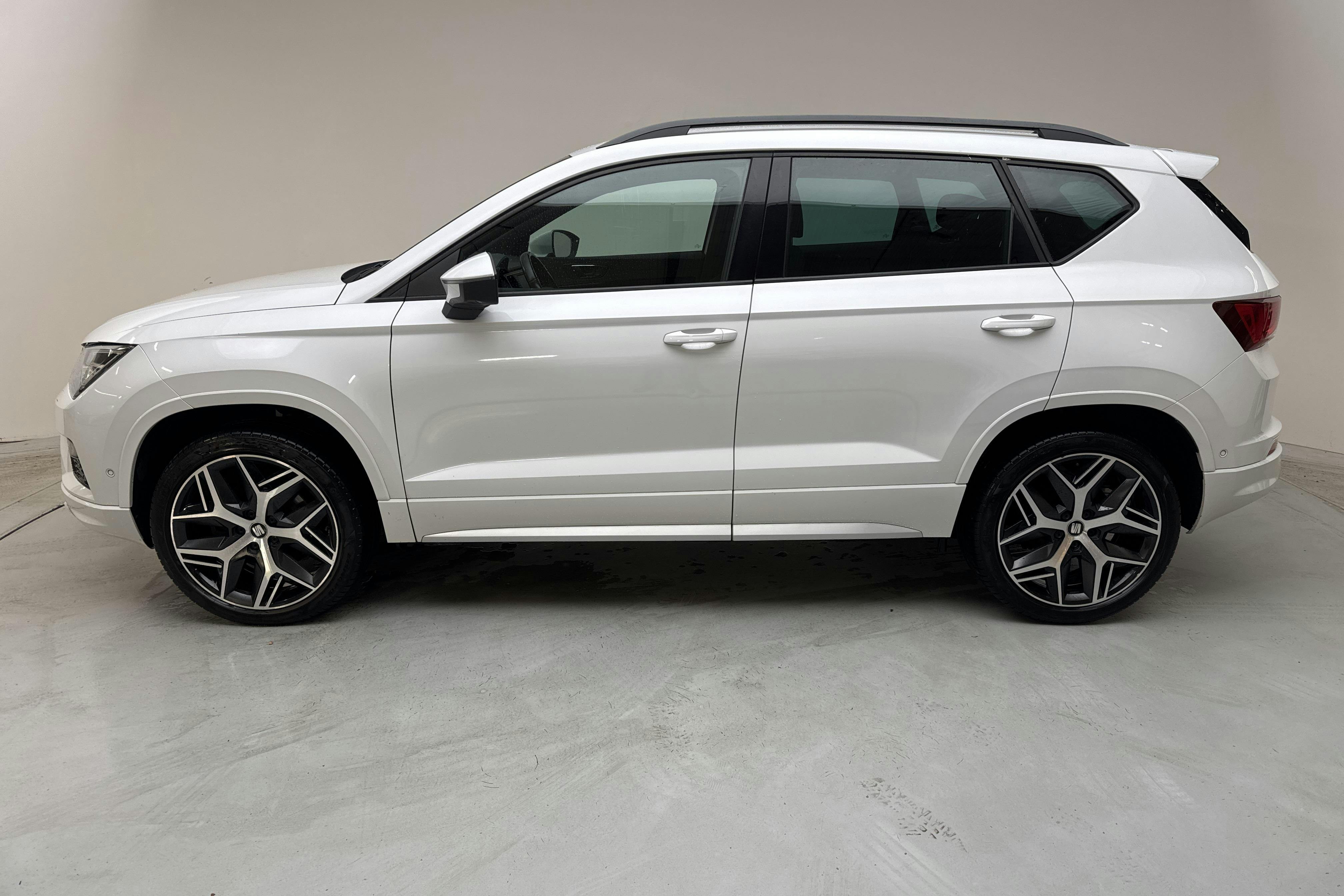 Seat Ateca 2.0 TSI 4Drive (190hk) - 12 304 mil - Automat - vit - 2018