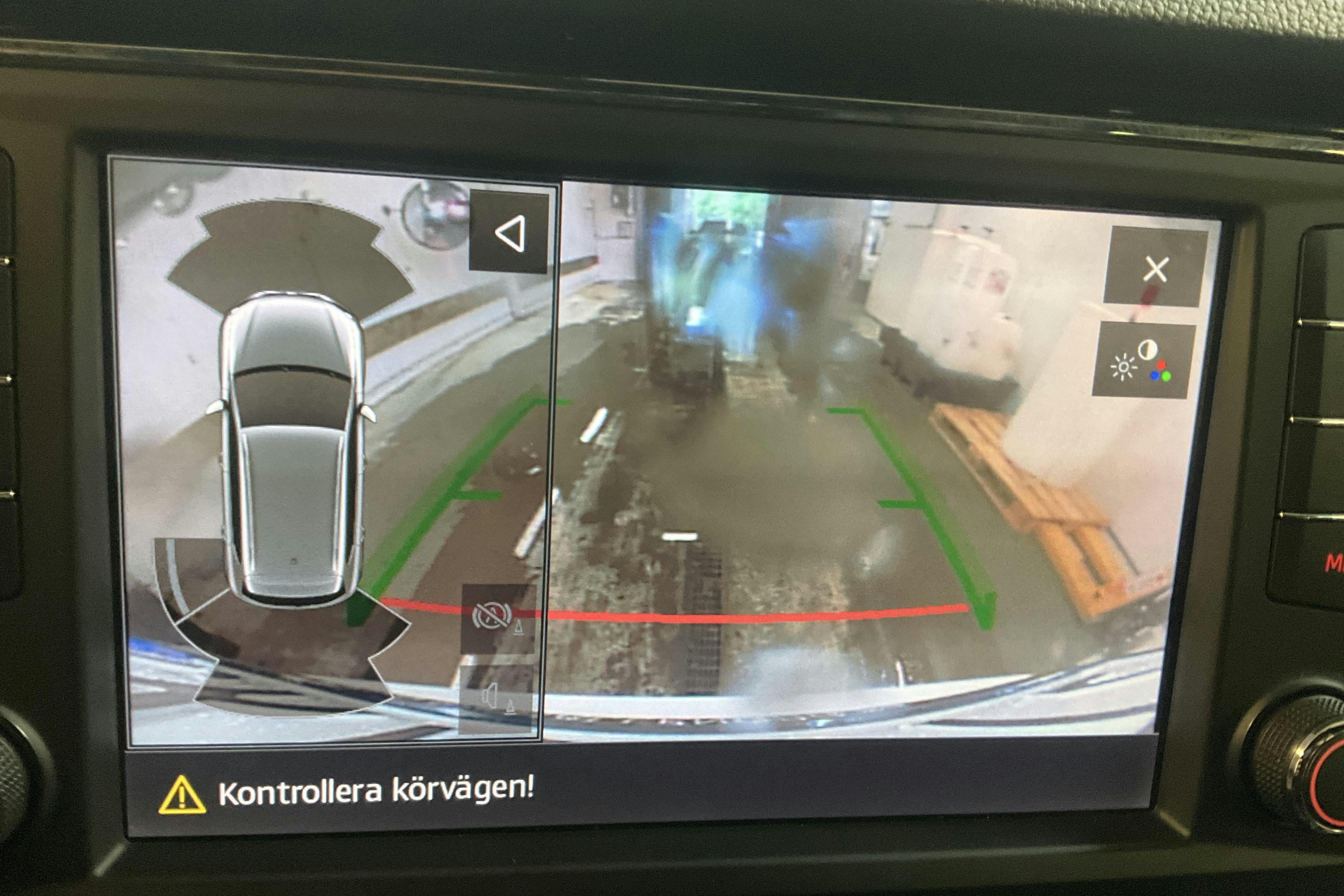 Seat Ateca 2.0 TSI 4Drive (190hk) - 12 304 mil - Automat - vit - 2018
