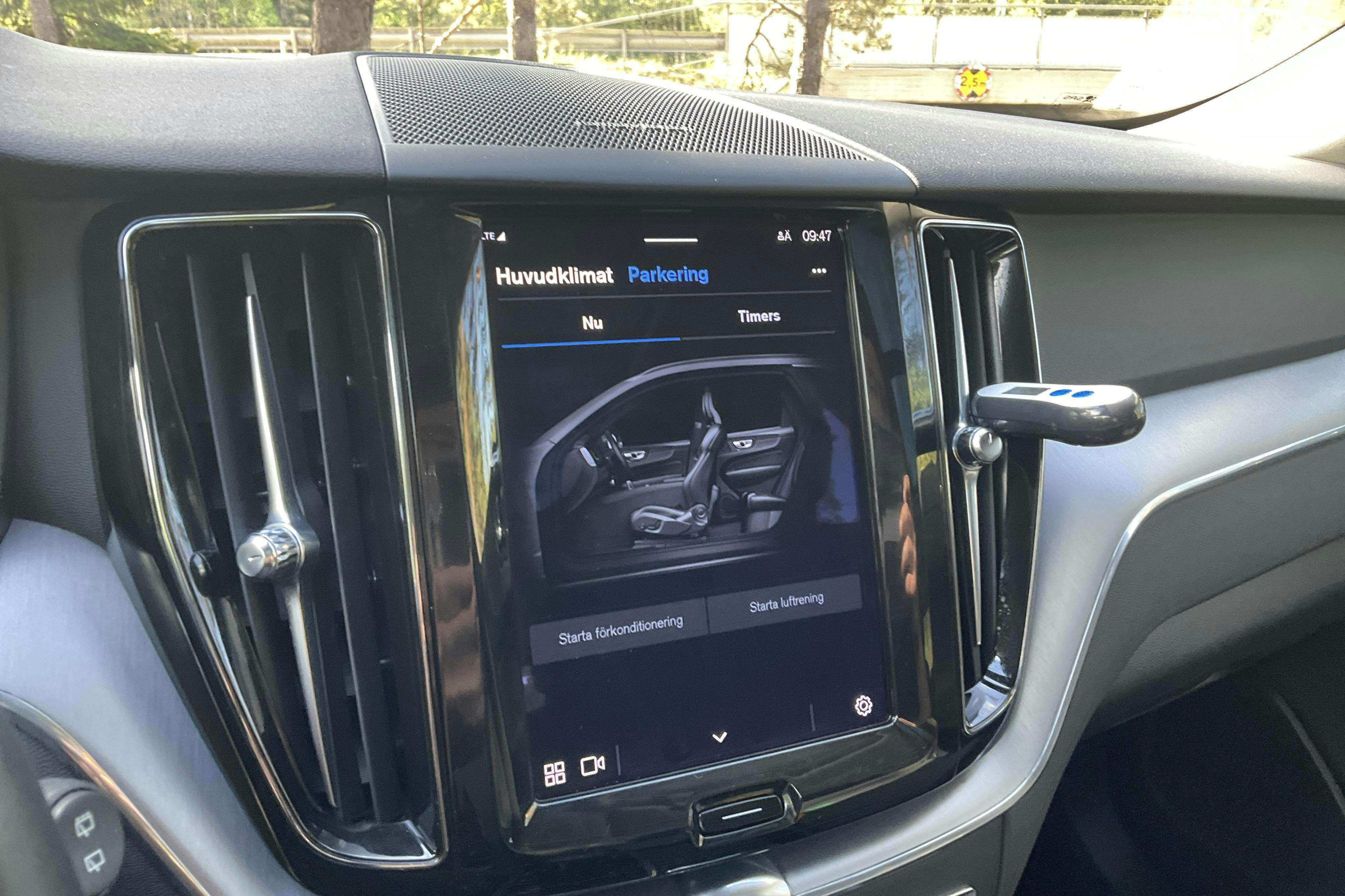 Volvo XC60 T6 AWD Recharge (340hk) - 6 273 mil - Automat - Dark Grey - 2022