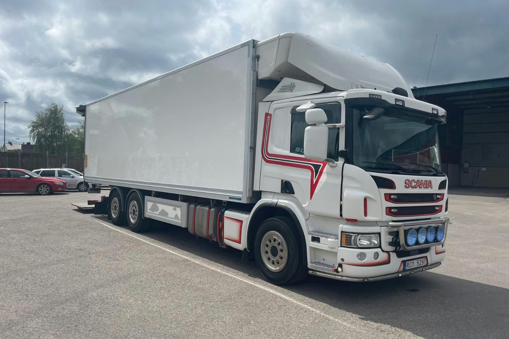 Presentation photo 2 of 84: Scania P440LB MNB - 862 076 km - Automatic - white - 2014