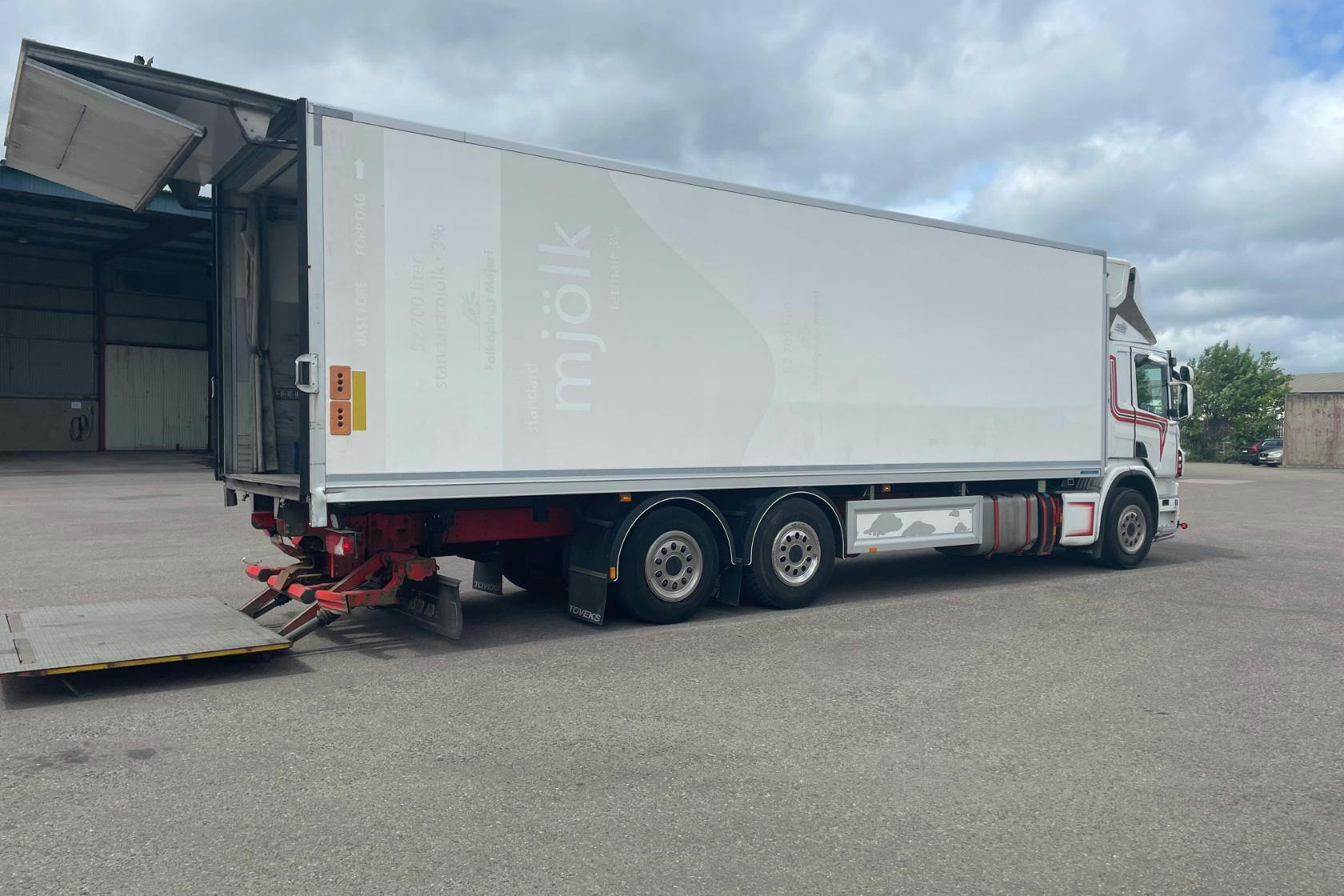 Scania P440LB MNB - 862 076 km - Automatic - white - 2014