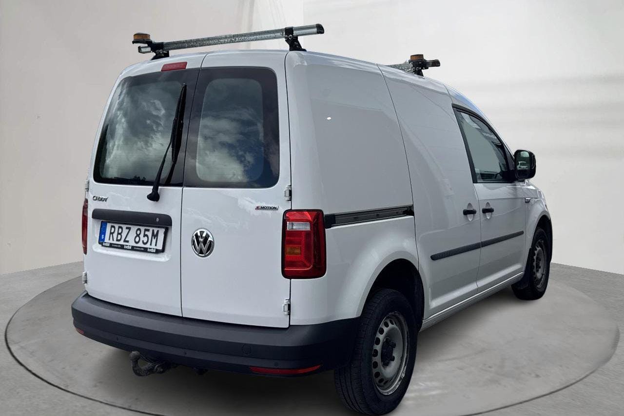 VW Caddy 2.0 TDI 4MOTION (122hk) - 6 997 mil - Manuell - vit - 2020