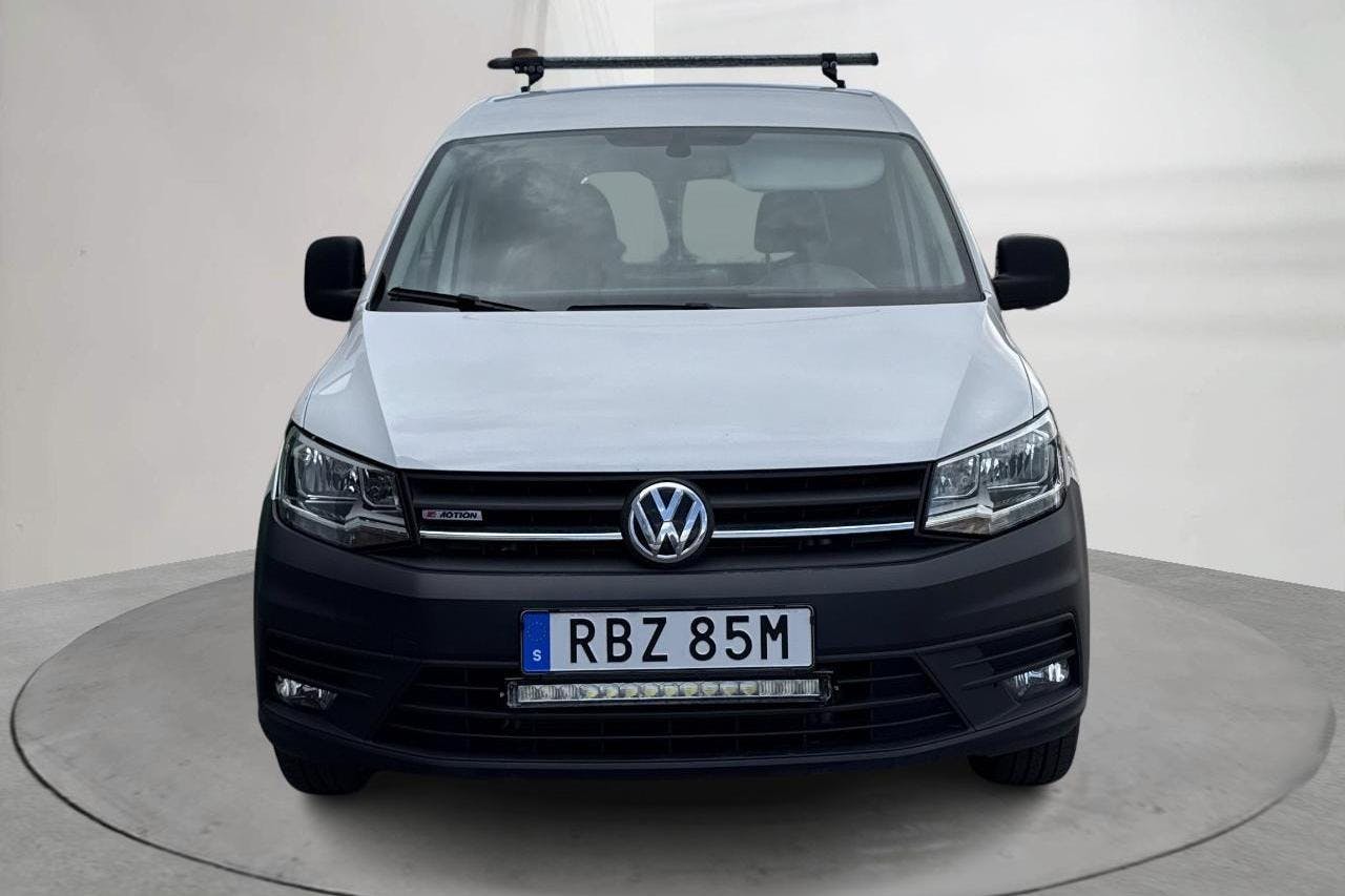 VW Caddy 2.0 TDI 4MOTION (122hk) - 6 997 mil - Manuell - vit - 2020