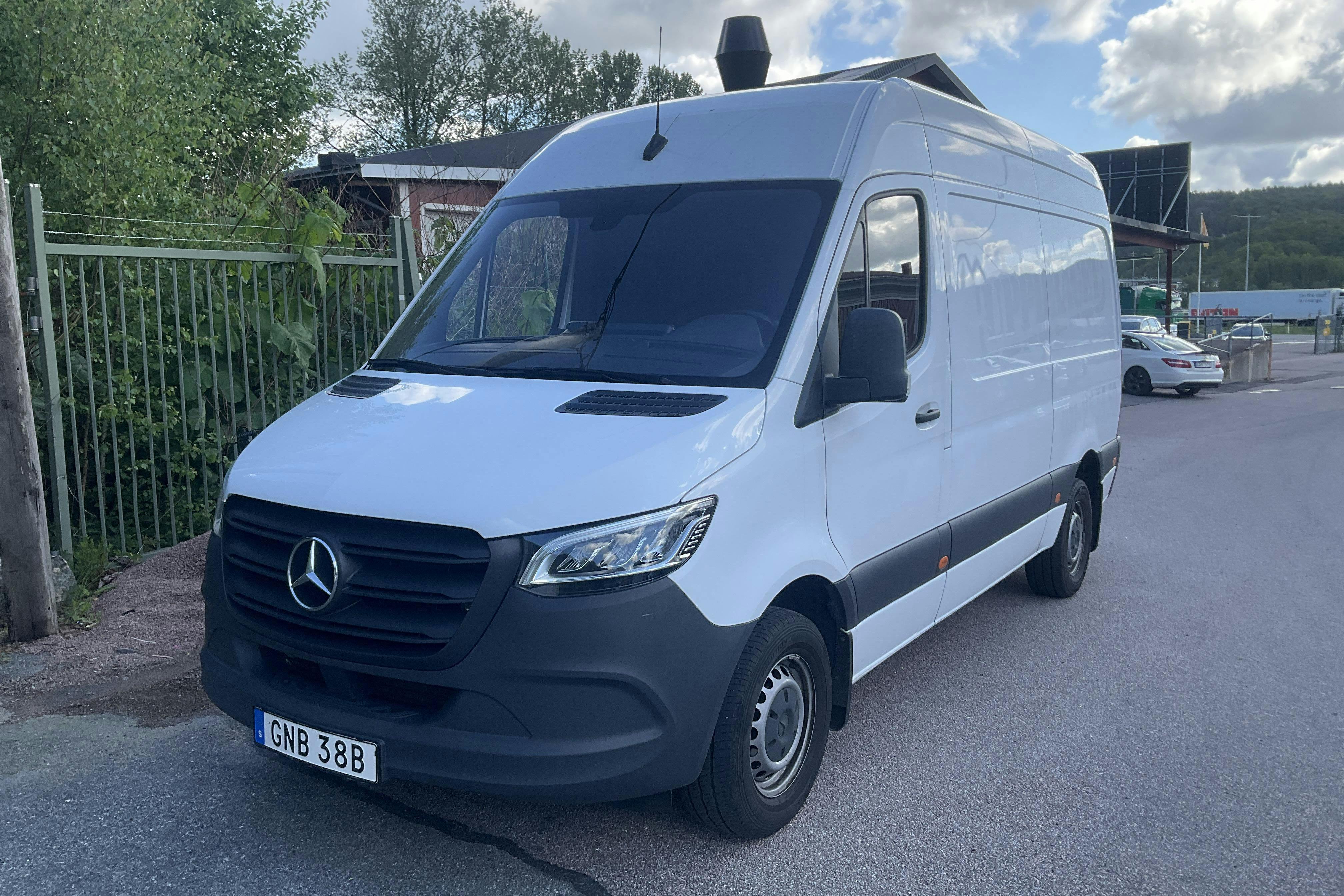 Mercedes Sprinter 317 CDI Skåp RWD (170hk) - 16 331 mil - Automat - vit - 2022