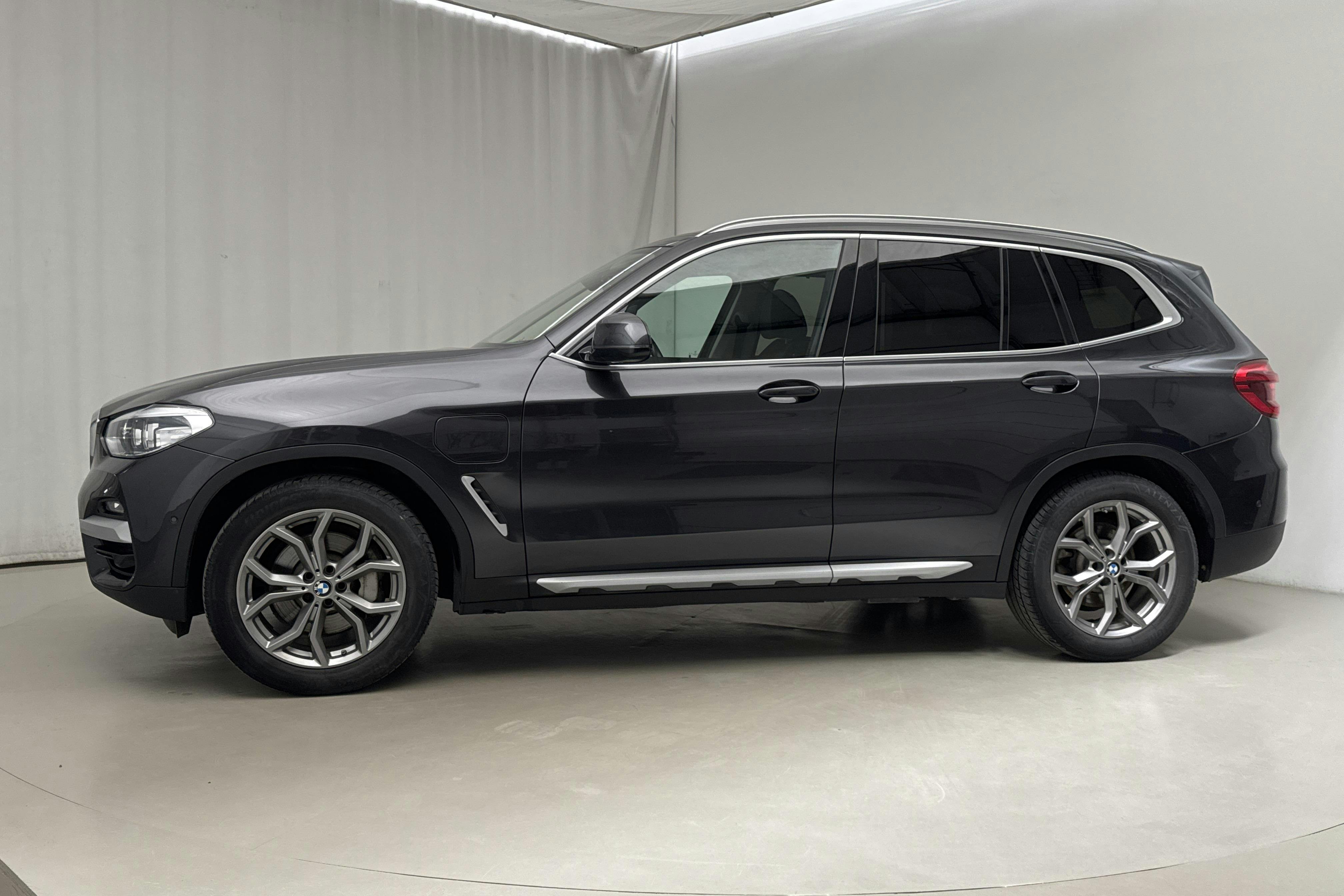 BMW X3 xDrive30e, G01 (292hk) - 88 100 km - Automatic - gray - 2020