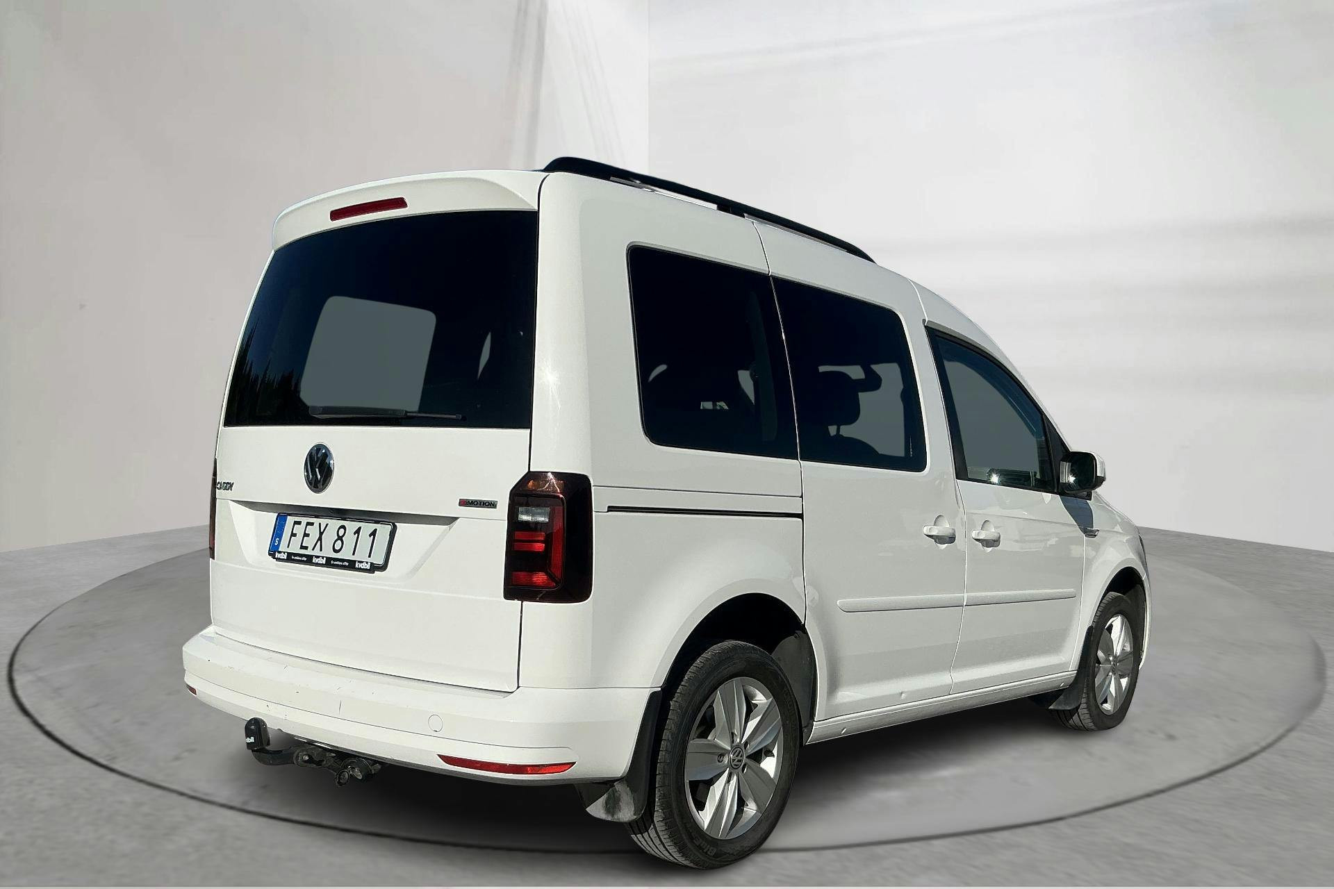 VW Caddy Life 2.0 TDI 4MOTION (150hk) - 8 621 mil - Automat - vit - 2018