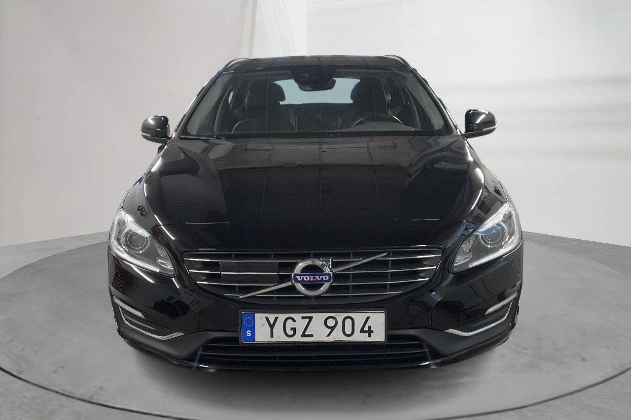 Volvo V60 D5 AWD Twin Engine (163hk) - 119 470 km - Automatic - black - 2017
