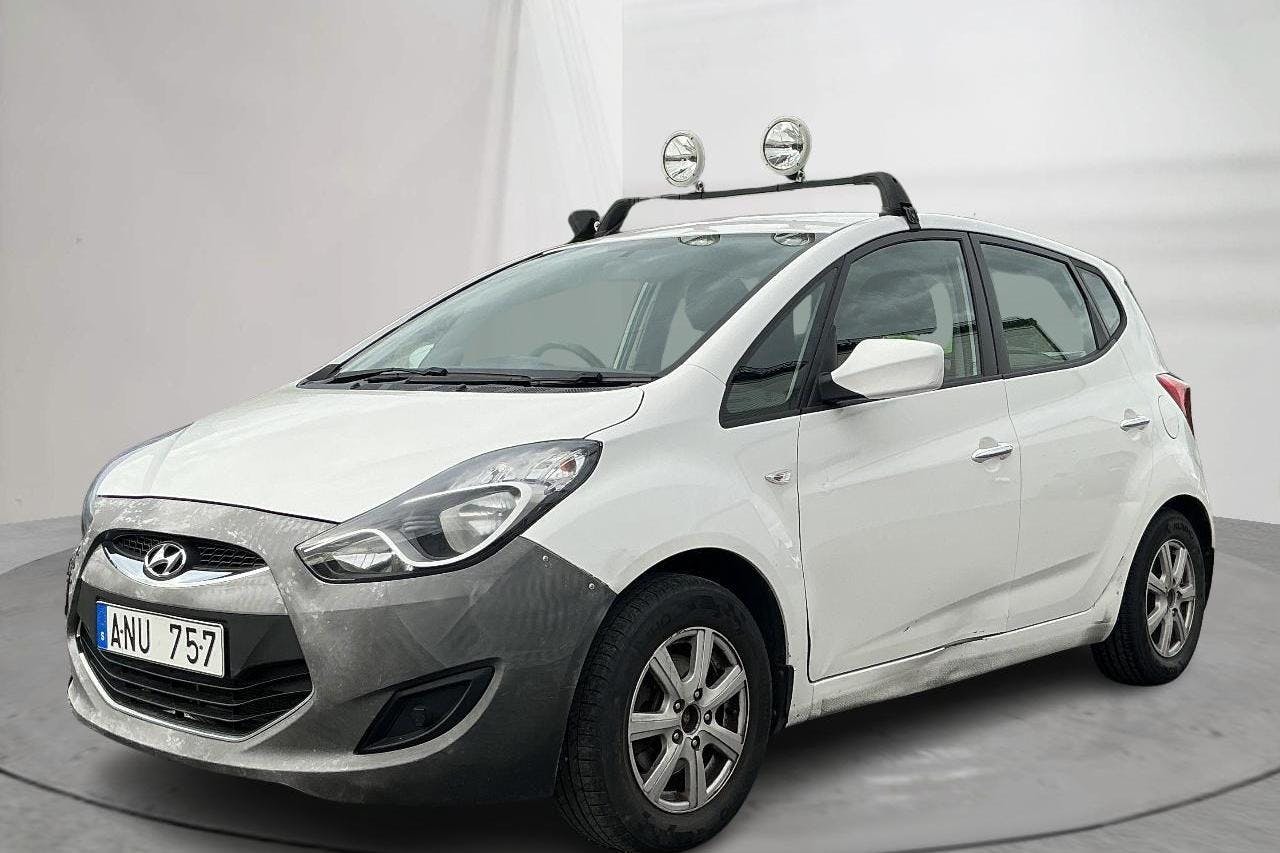 Hyundai ix20 1.6 (125hk) - 13 616 mil - Automat - vit - 2014