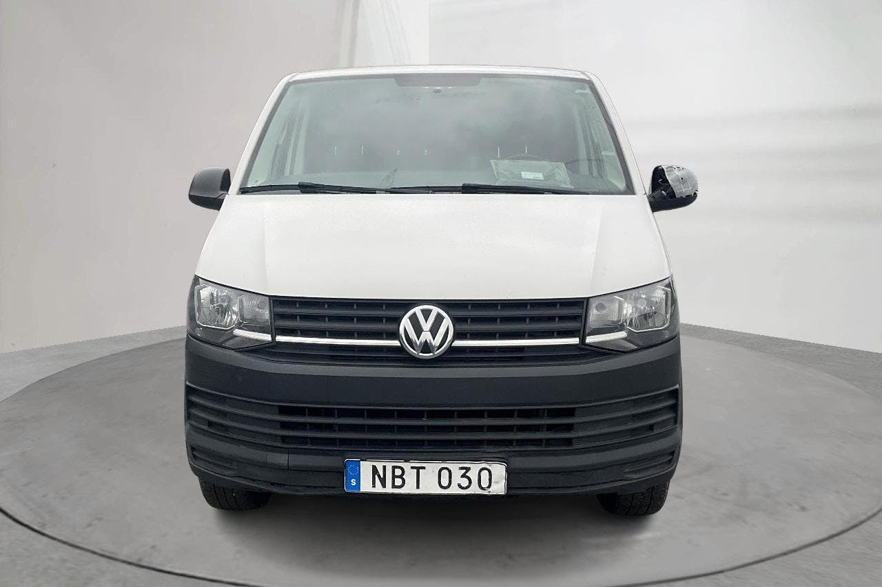 VW Transporter T6 2.0 TDI BMT Skåp (102hk) - 266 540 km - Käsitsi - valge - 2016