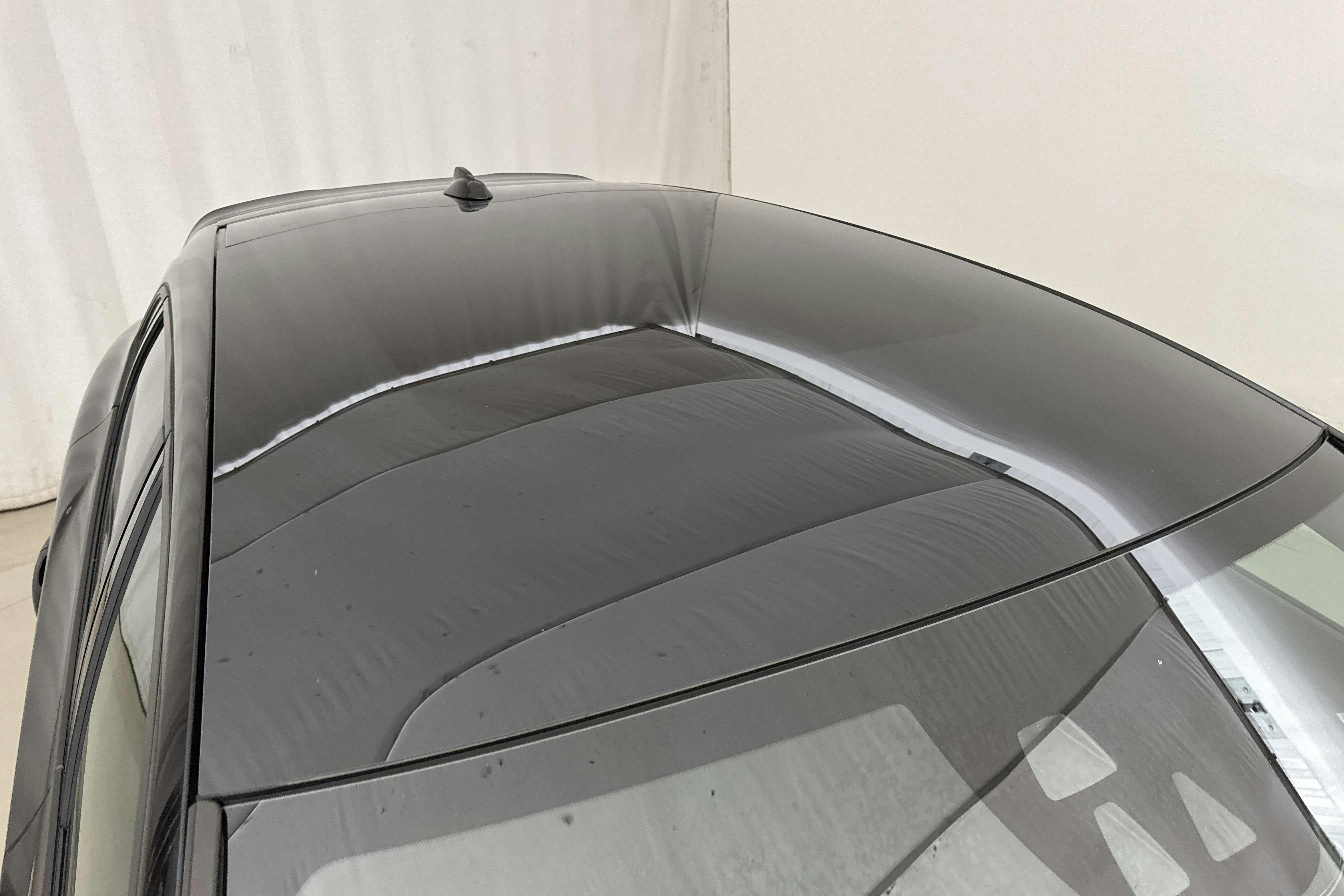 Volvo V40 T3 (152hk) - 12 042 mil - Automat - svart - 2018