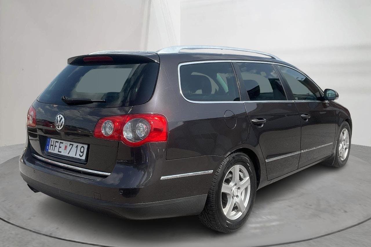 VW Passat 2.0 TFSI Variant (200hk) - 20 363 mil - Automat - Dark Brown - 2007