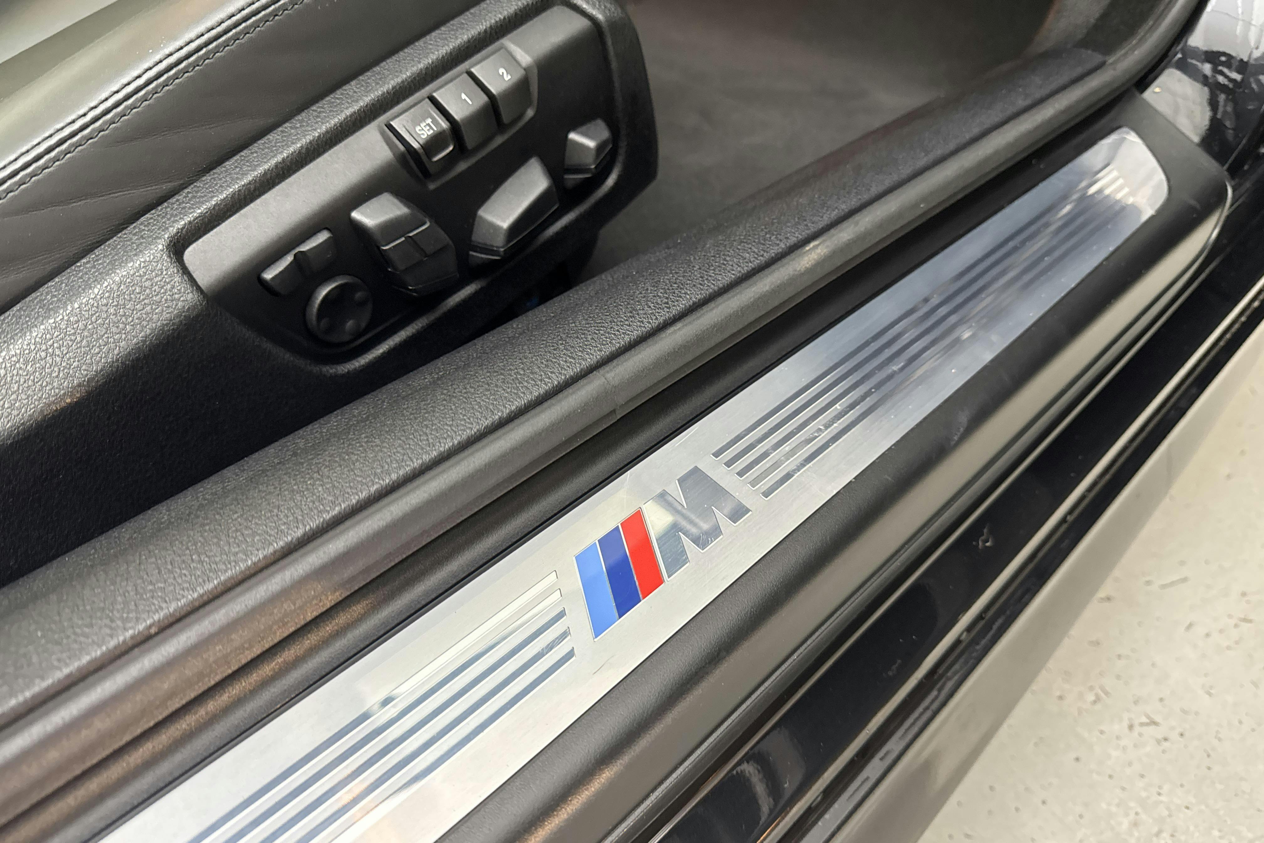 BMW 650i Coupé, F13 (449hk) - 56 610 km - Automatic - black - 2015