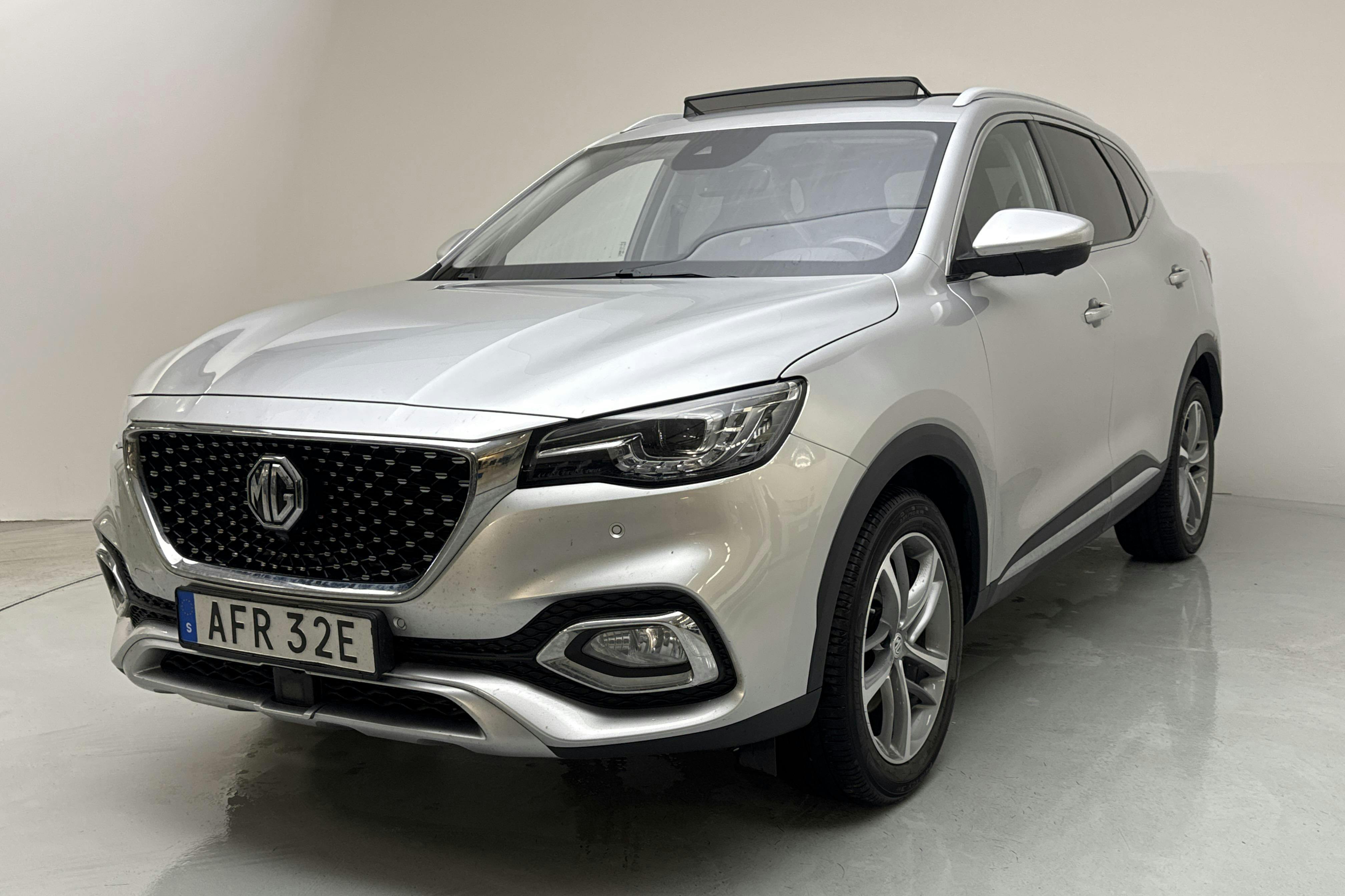 MG EHS 1.5T PHEV (258hk) - 8 748 mil - Automat - grå - 2021